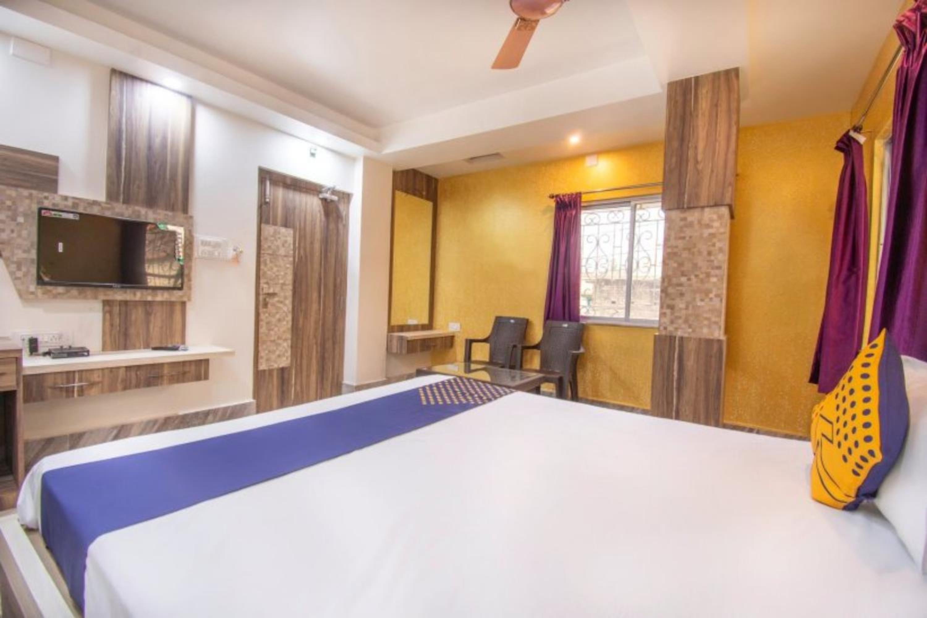 Standard Double Room - Photo 19