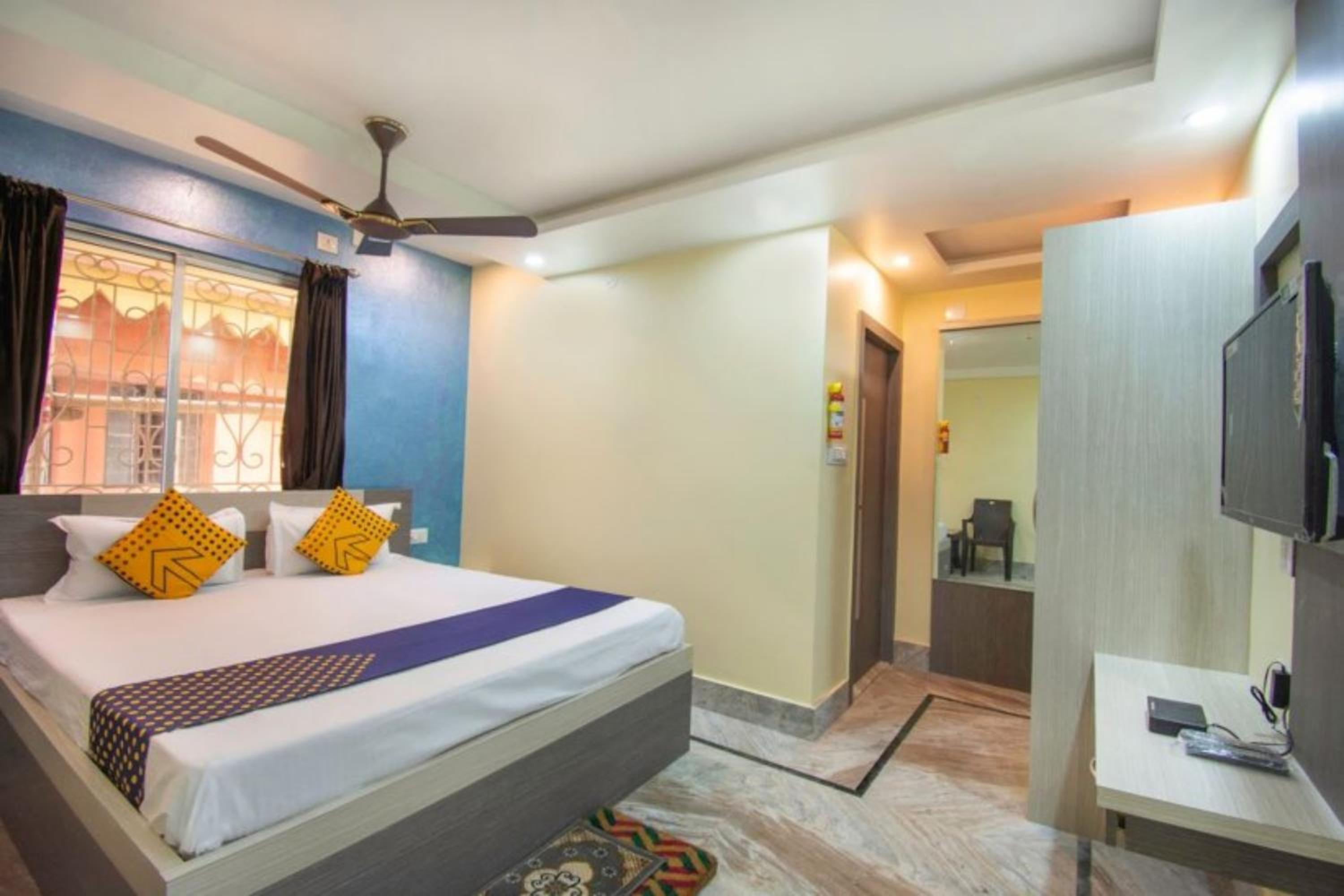 Standard Double Room - Photo 5