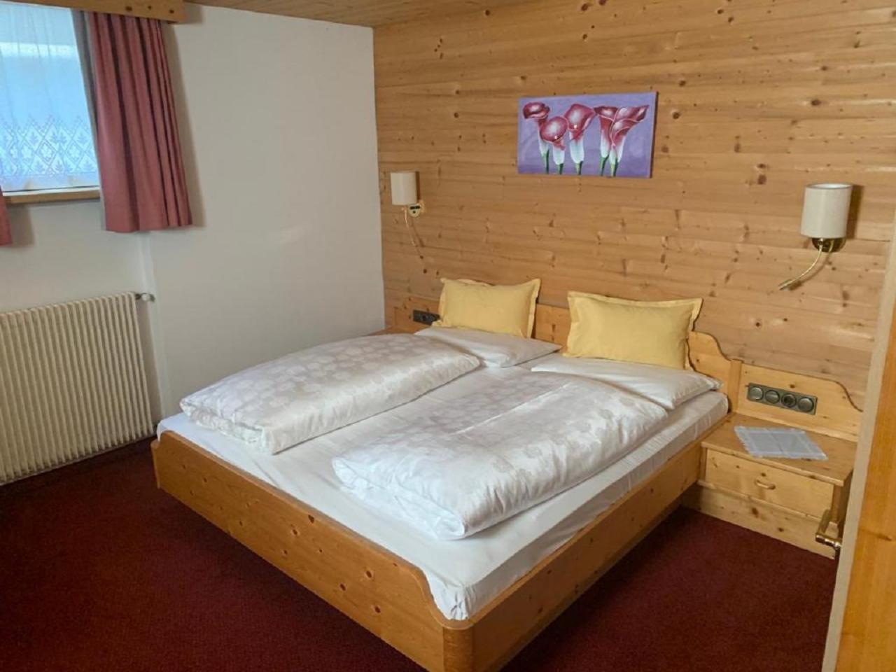Double Room - Photo 8