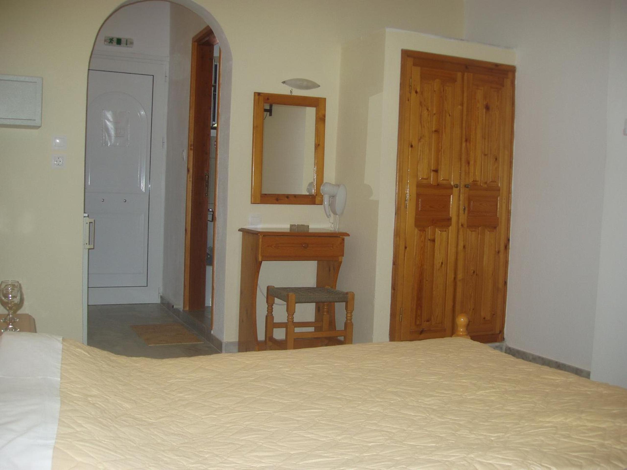 Studio with Sea View - Photo 14