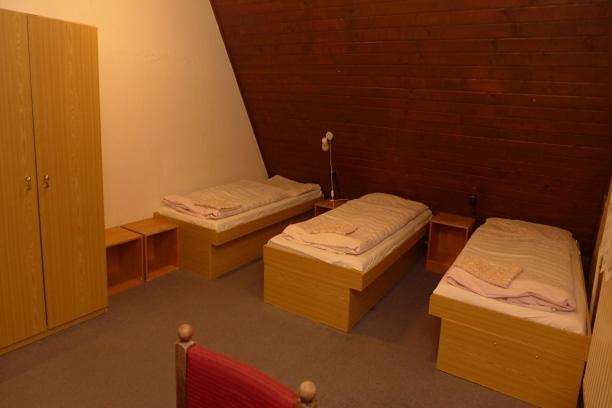 Triple Room with Shared Bathroom photo 2