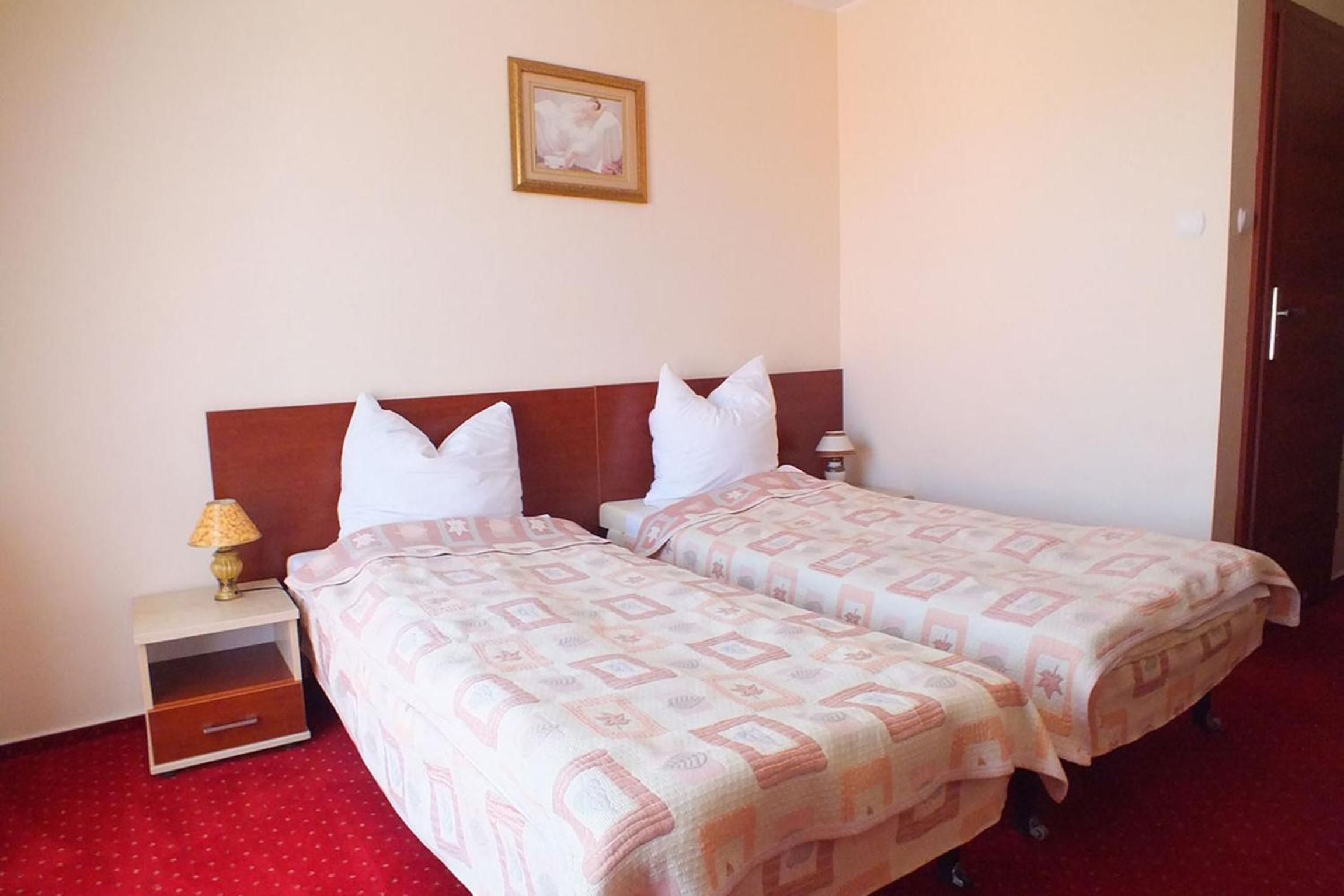 Double or Twin Room photo 2