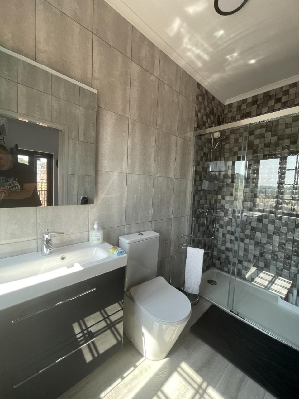 One-Bedroom House - Photo 80