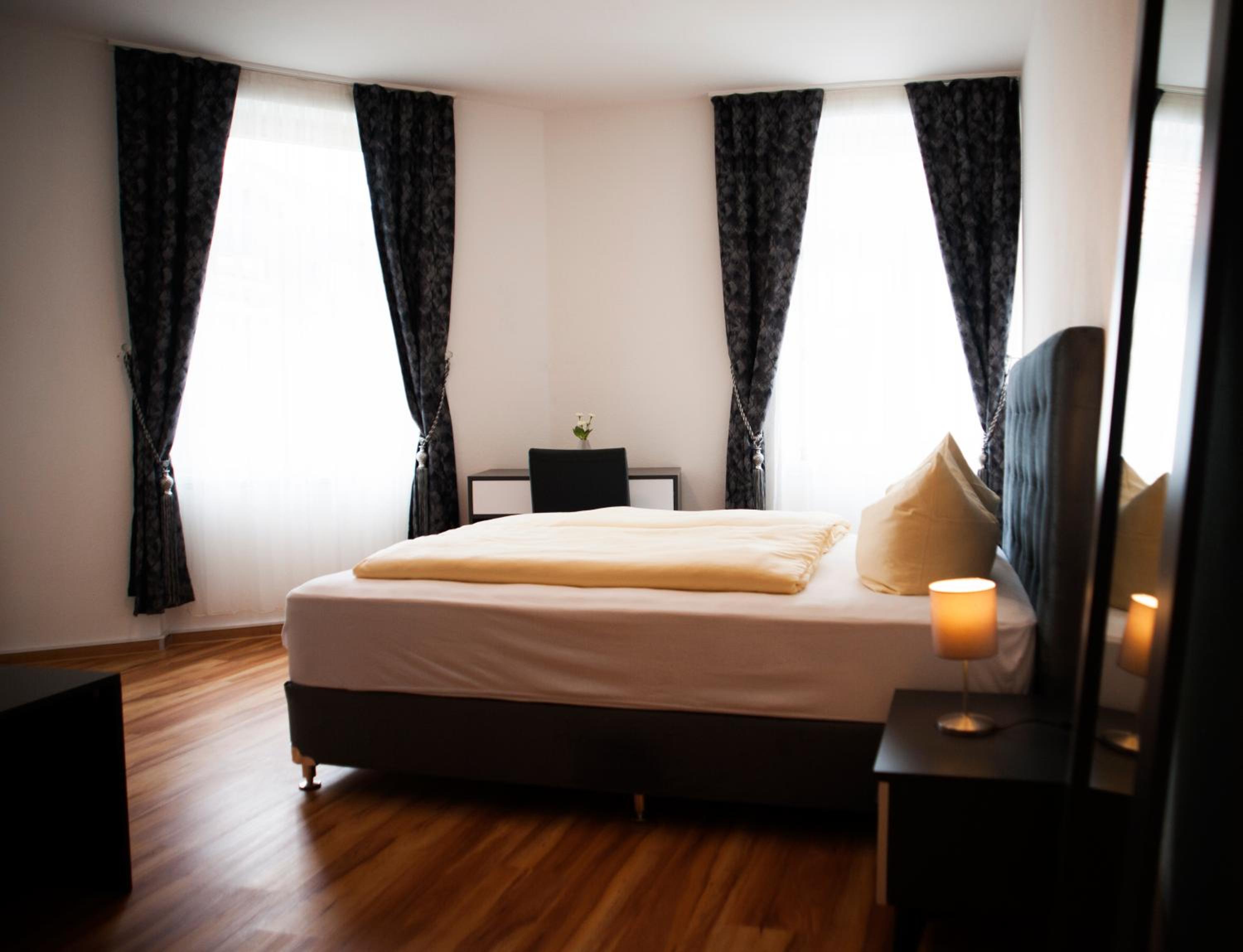 Double Room - Photo 1