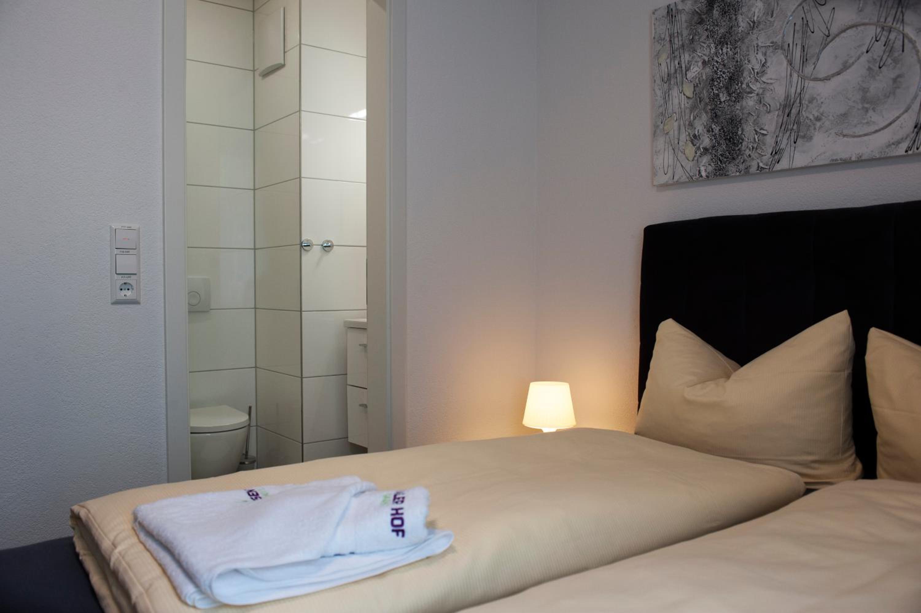 Double Room - Photo 3
