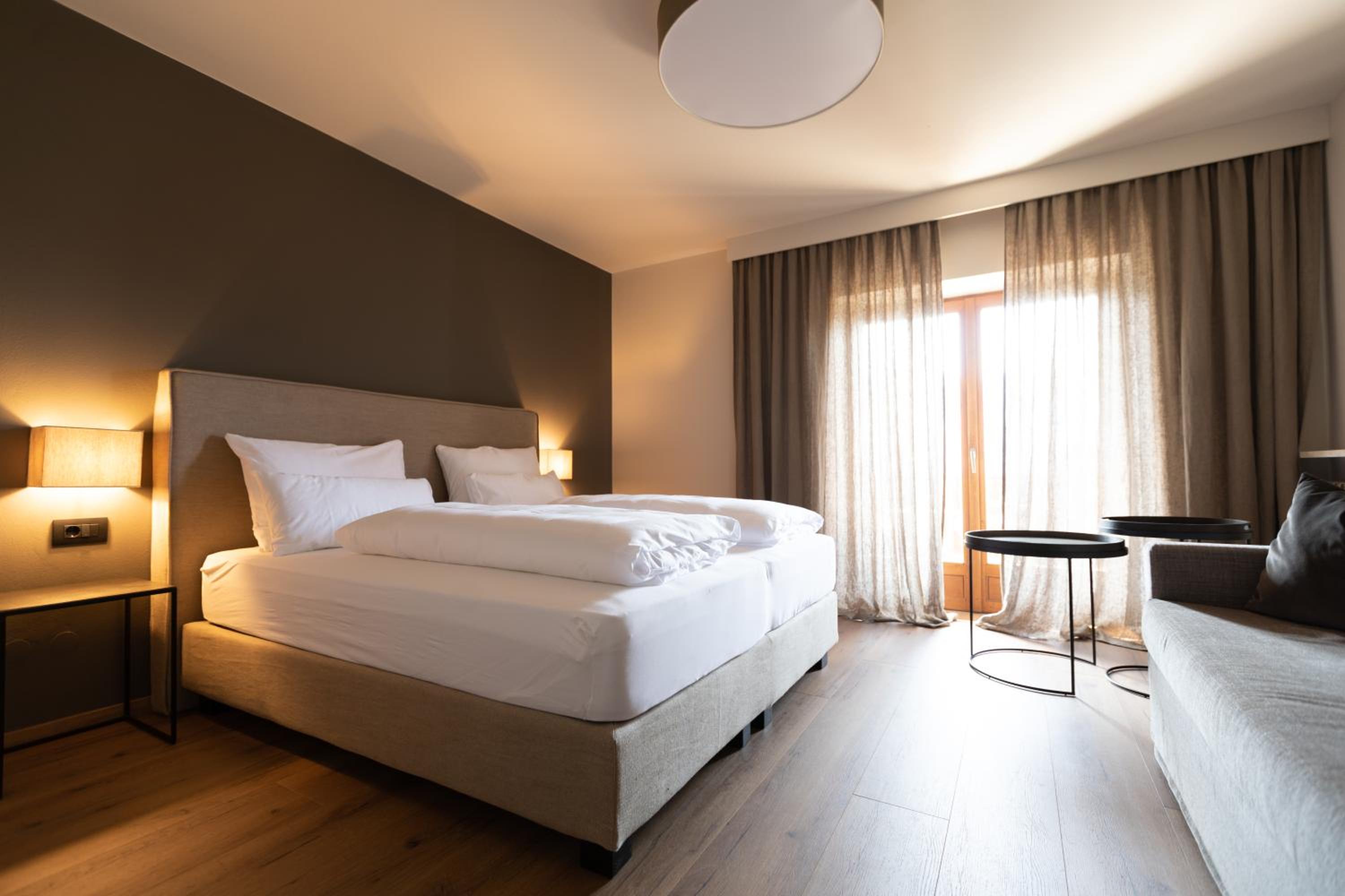 Double Room with Balcony (3 Adults) - Photo 1