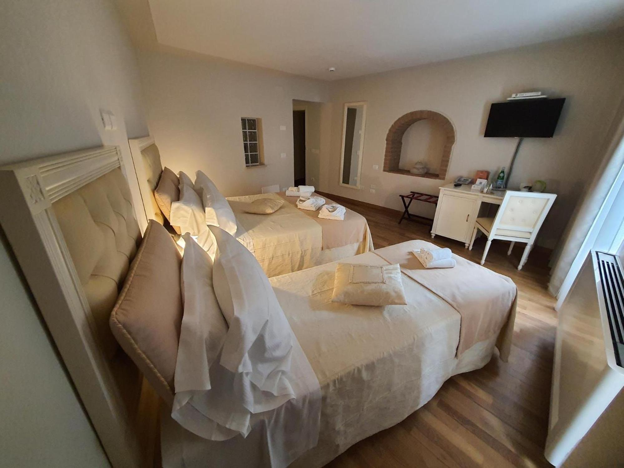 Family Suite photo 2