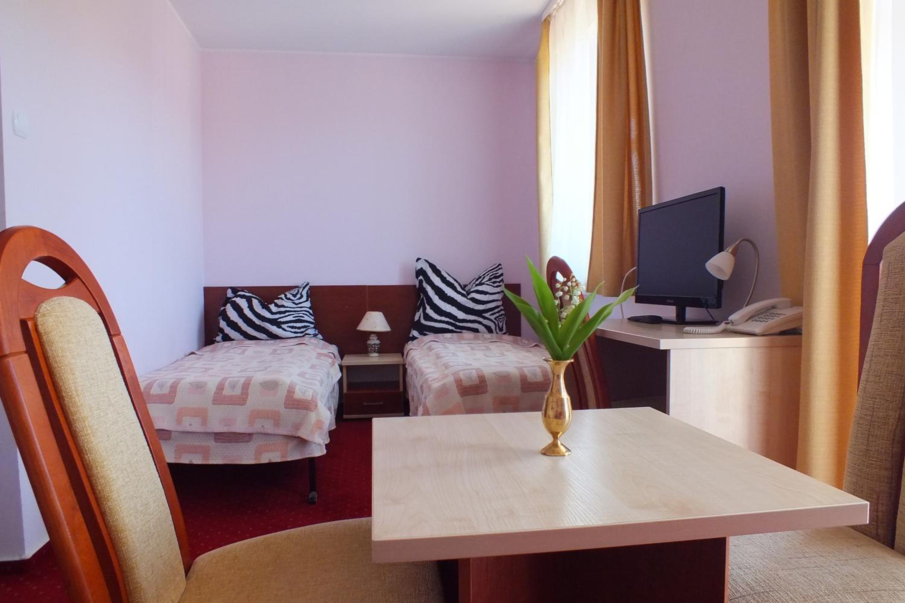 Triple Room photo 2