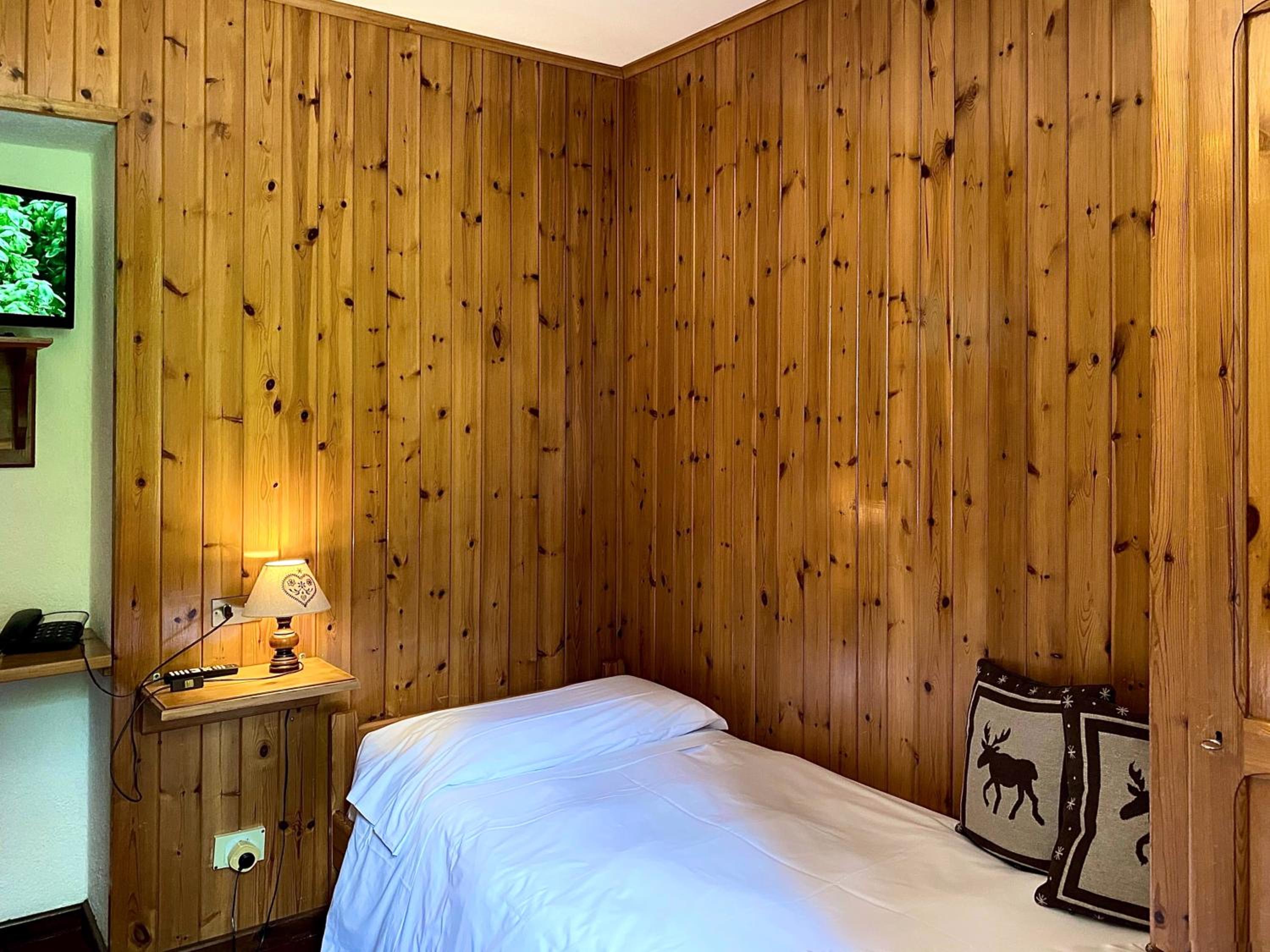 Single Room photo 2