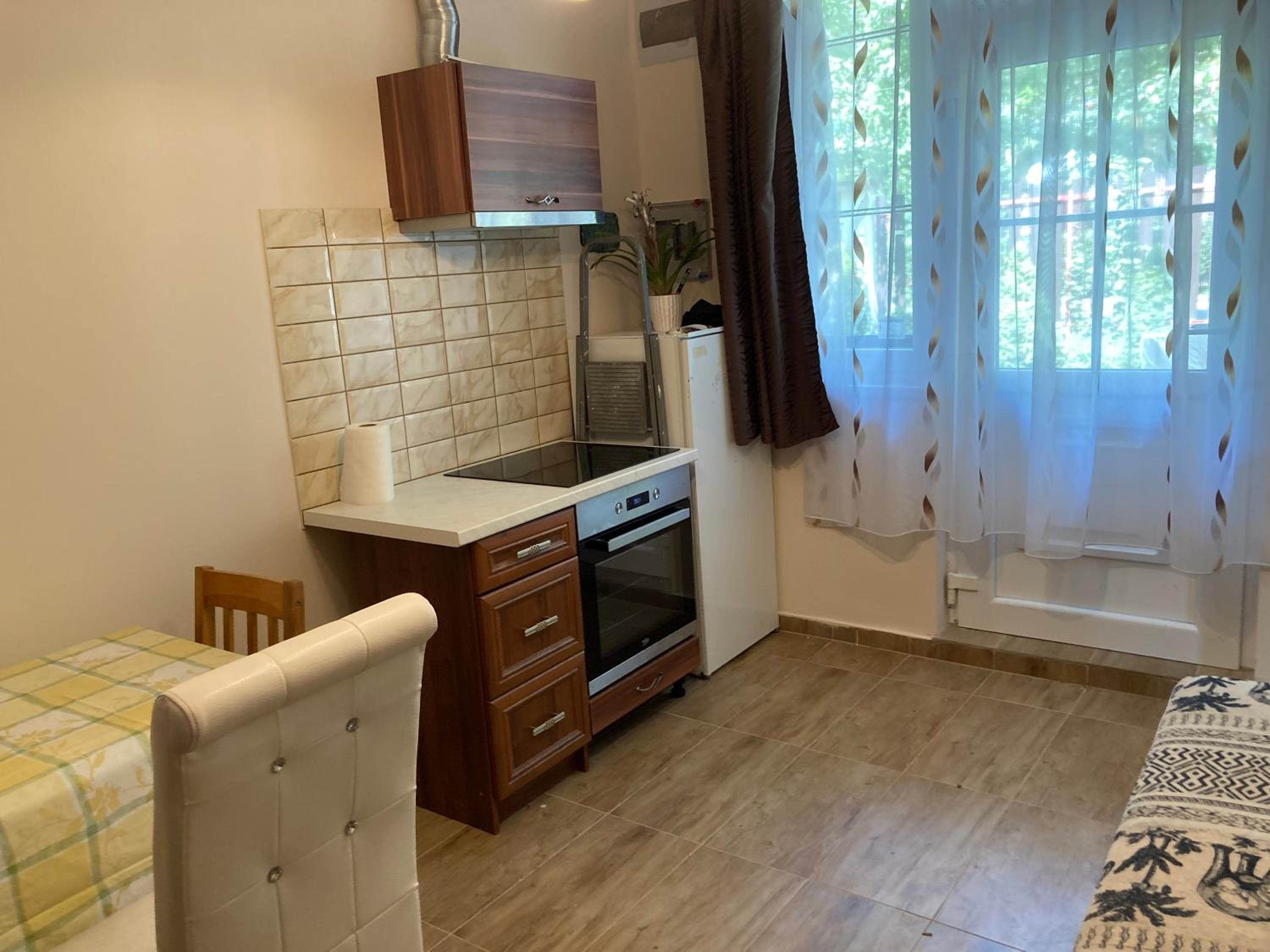Two-Bedroom Apartment - Photo 8