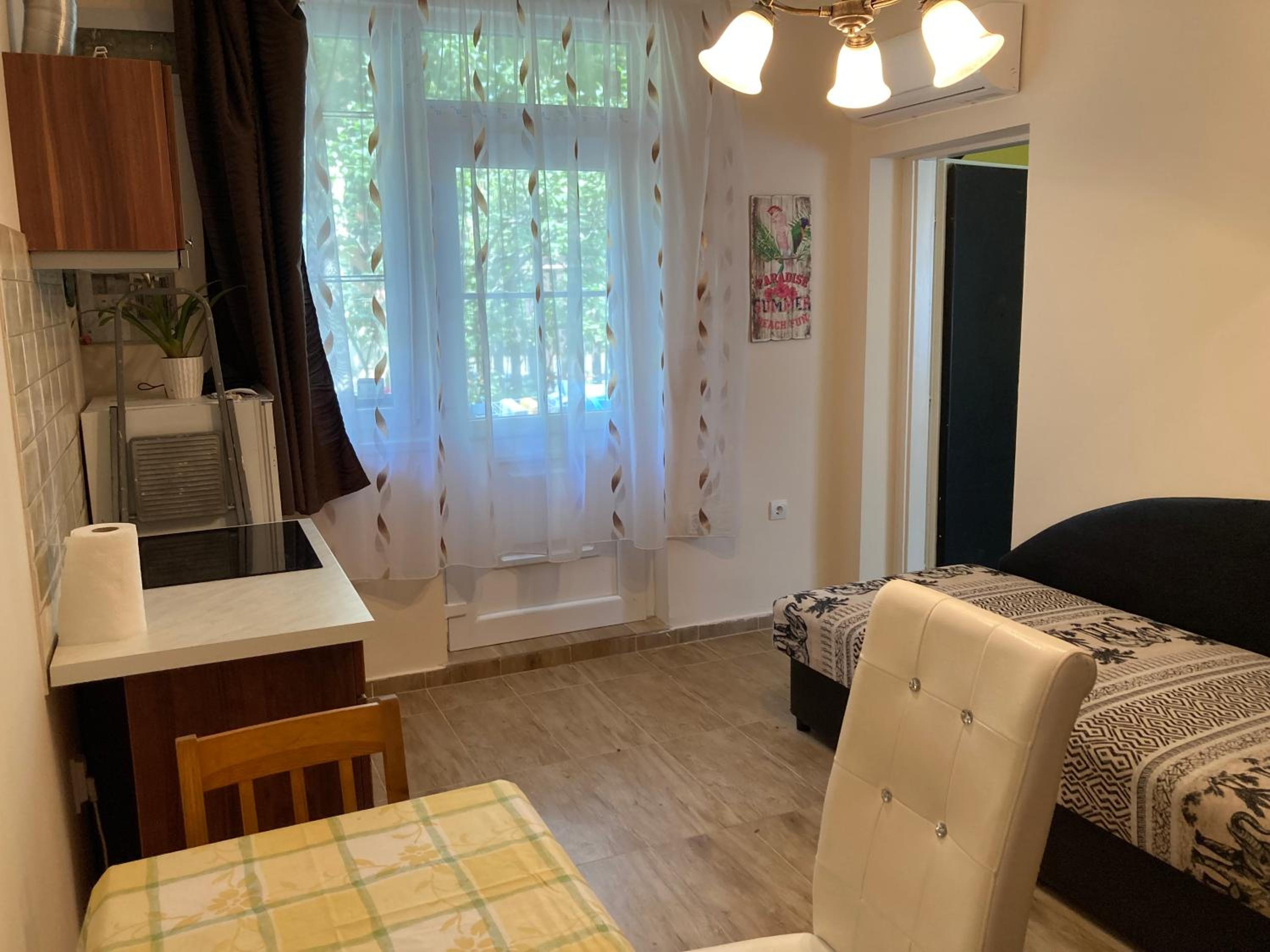 Two-Bedroom Apartment - Photo 4