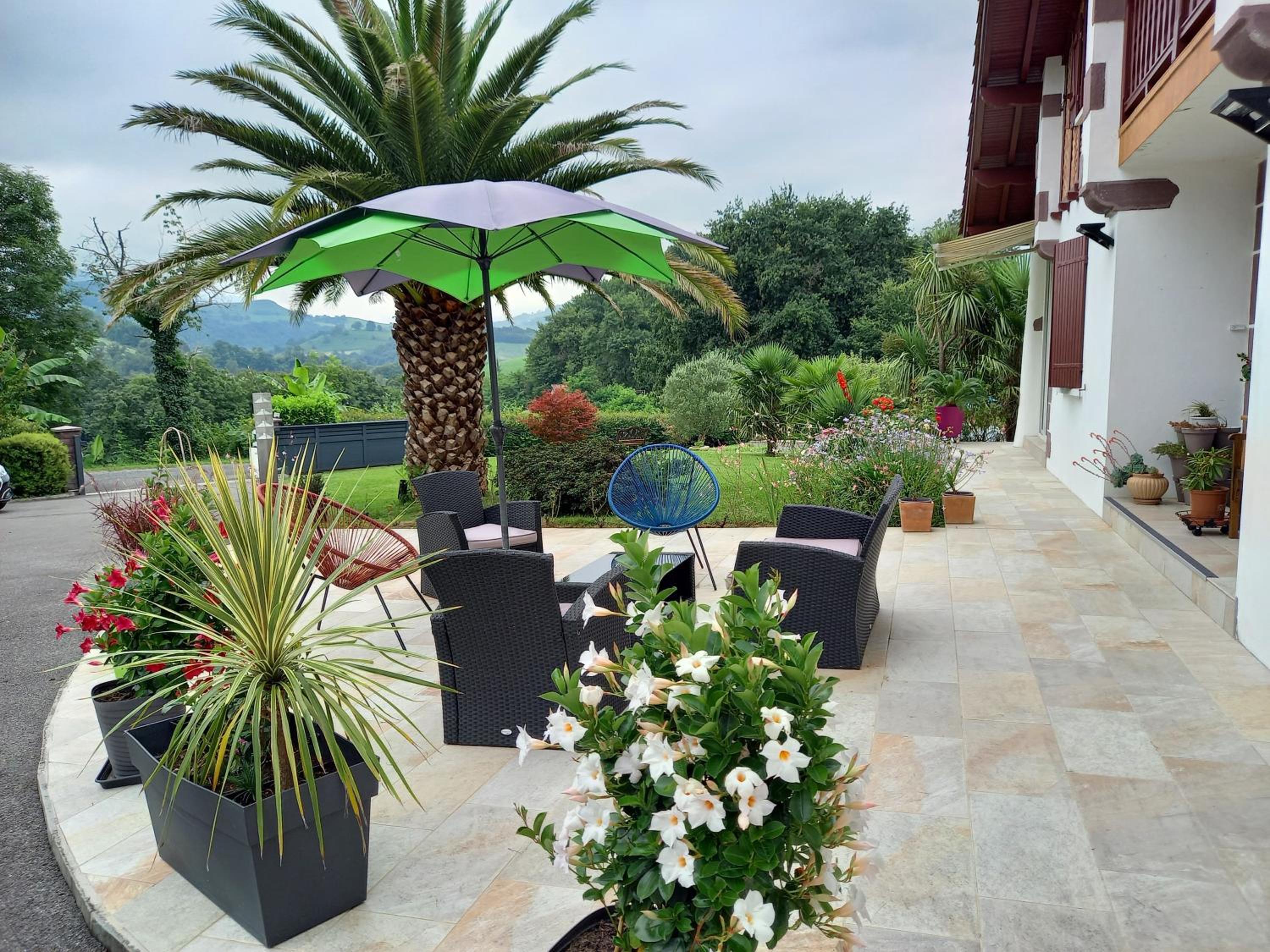 Double Room with Garden View photo 1
