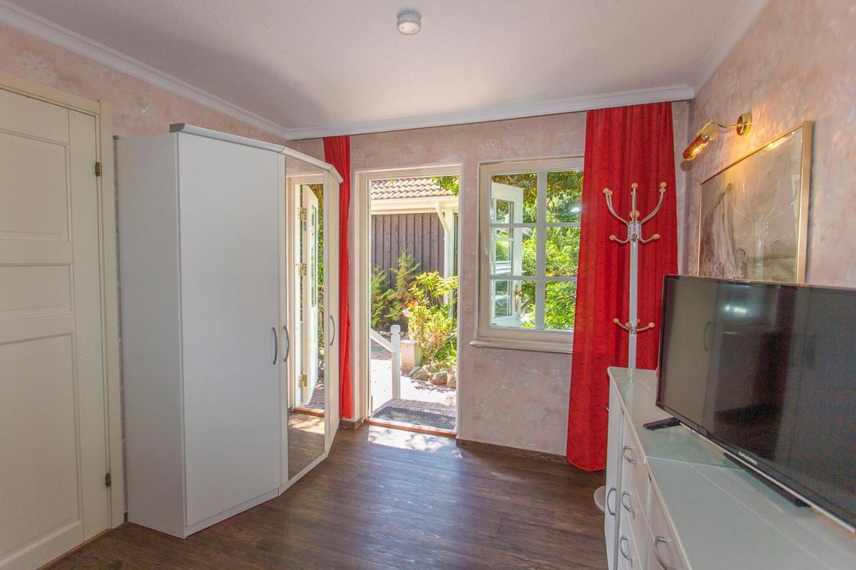 Double Room with Balcony photo 3