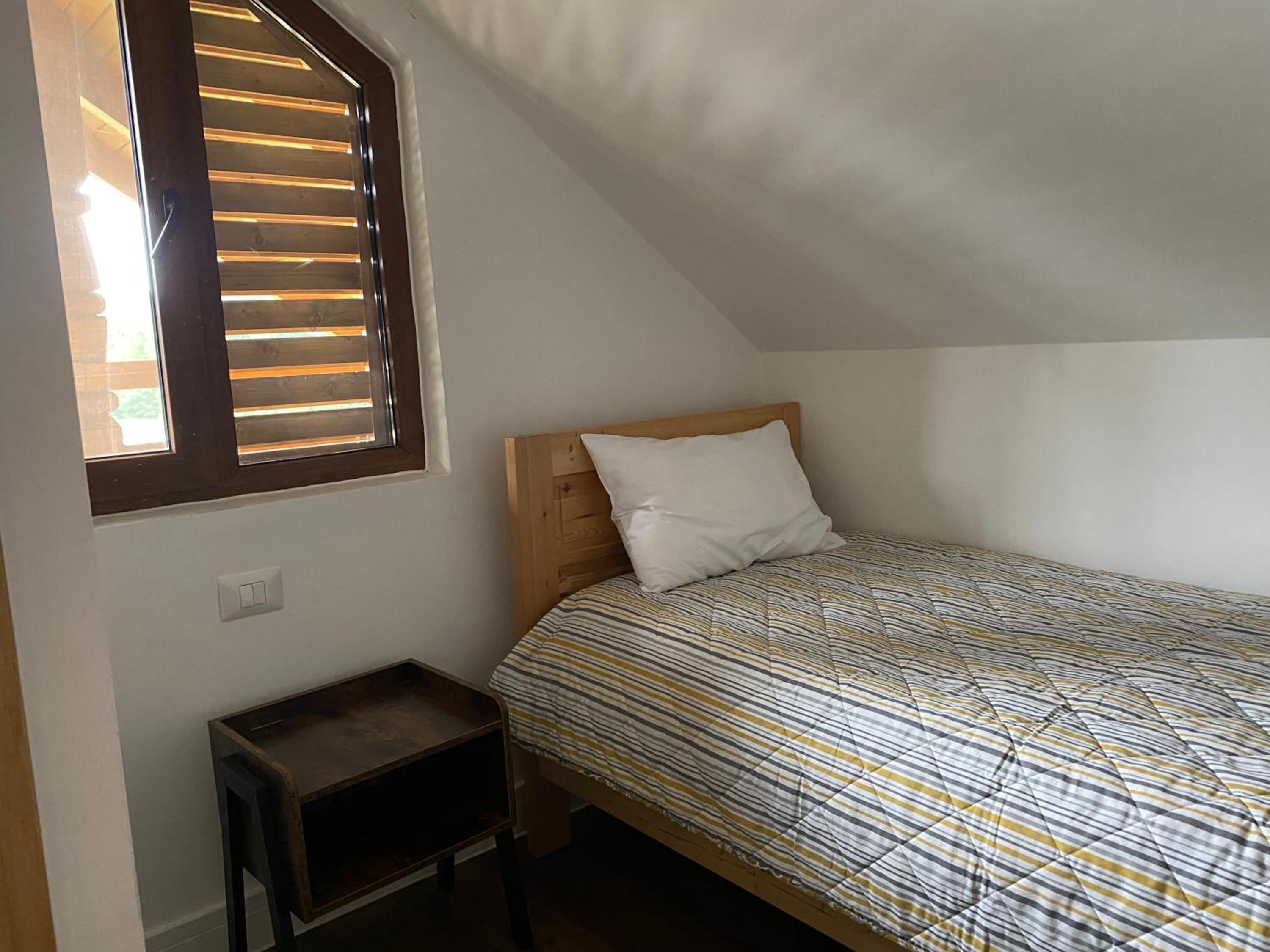 Two-Bedroom Apartment - Photo 2