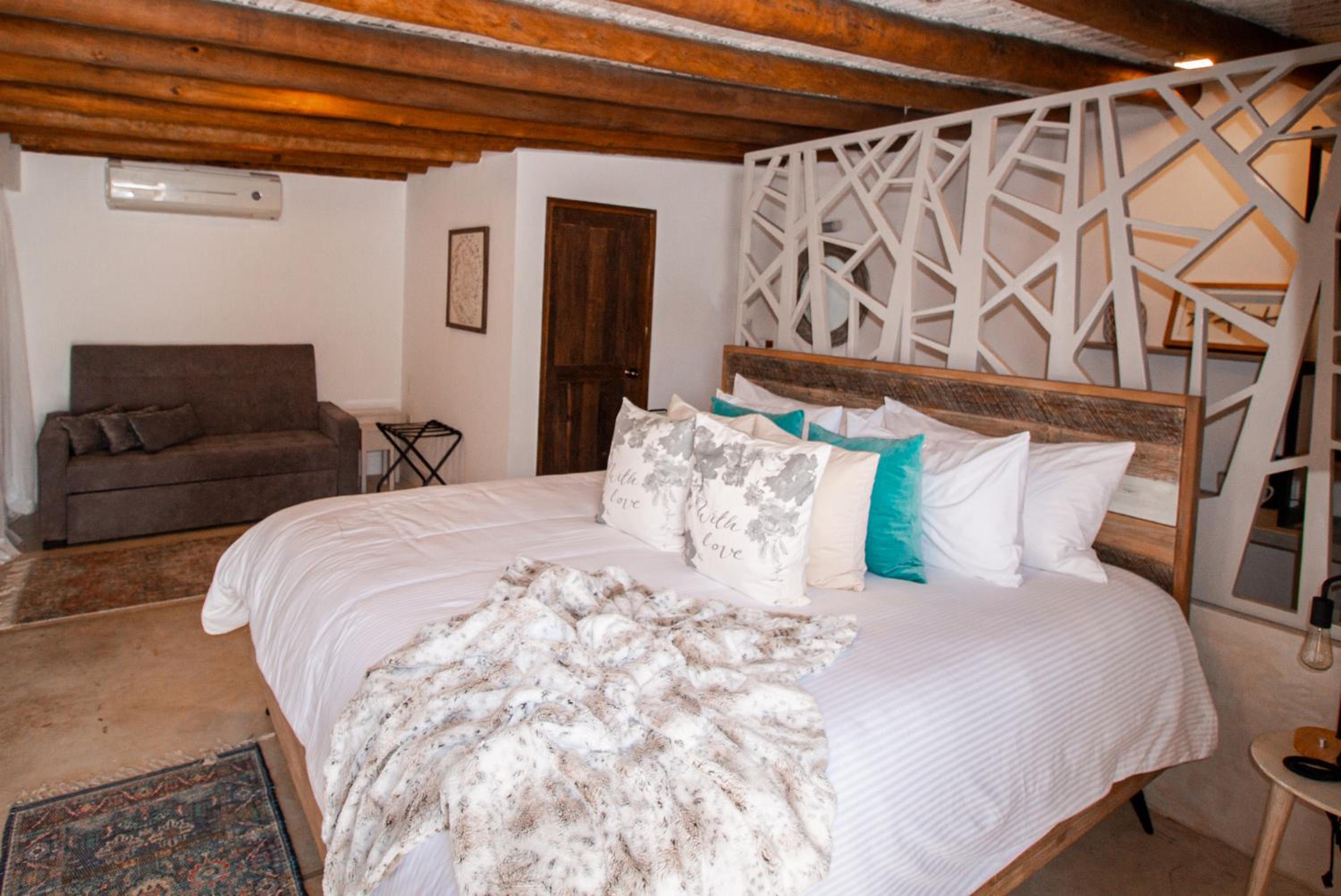 Queen Room with Sea View