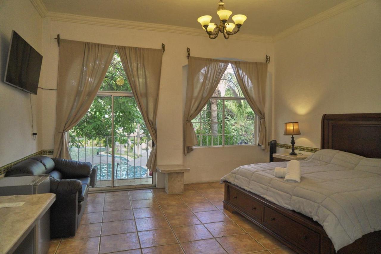 Deluxe Double or Twin Room photo 1