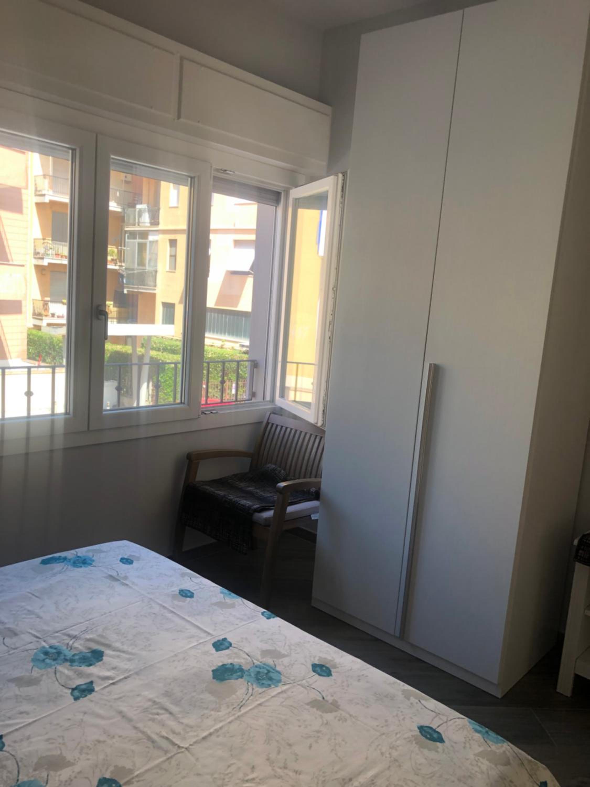 Double Room with Private Bathroom - Photo 20