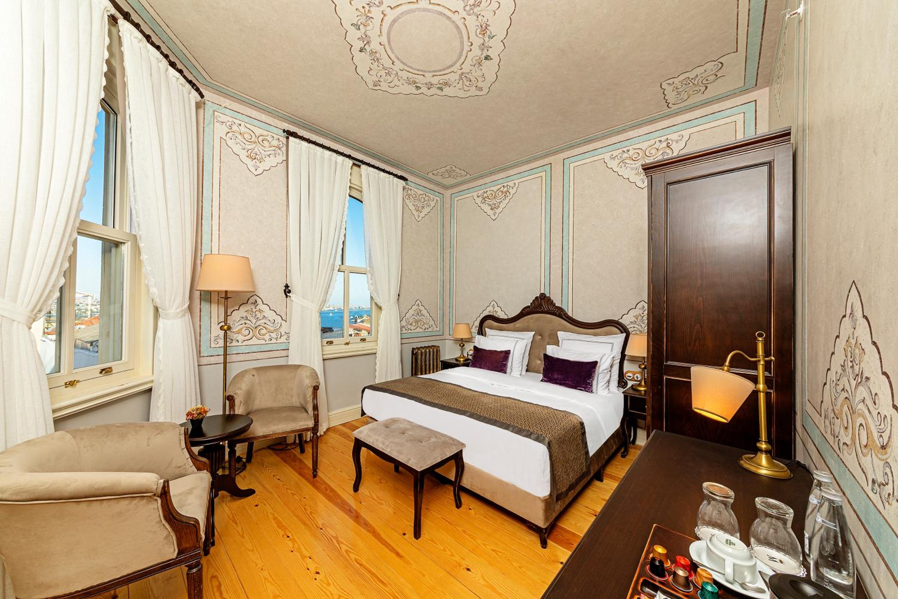Suite with Sea View photo 2