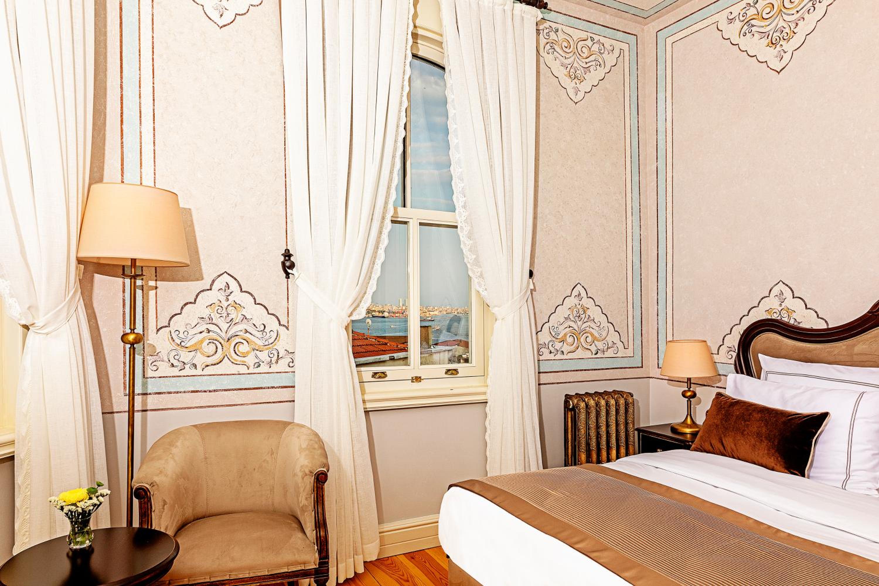 King Suite with Sea View