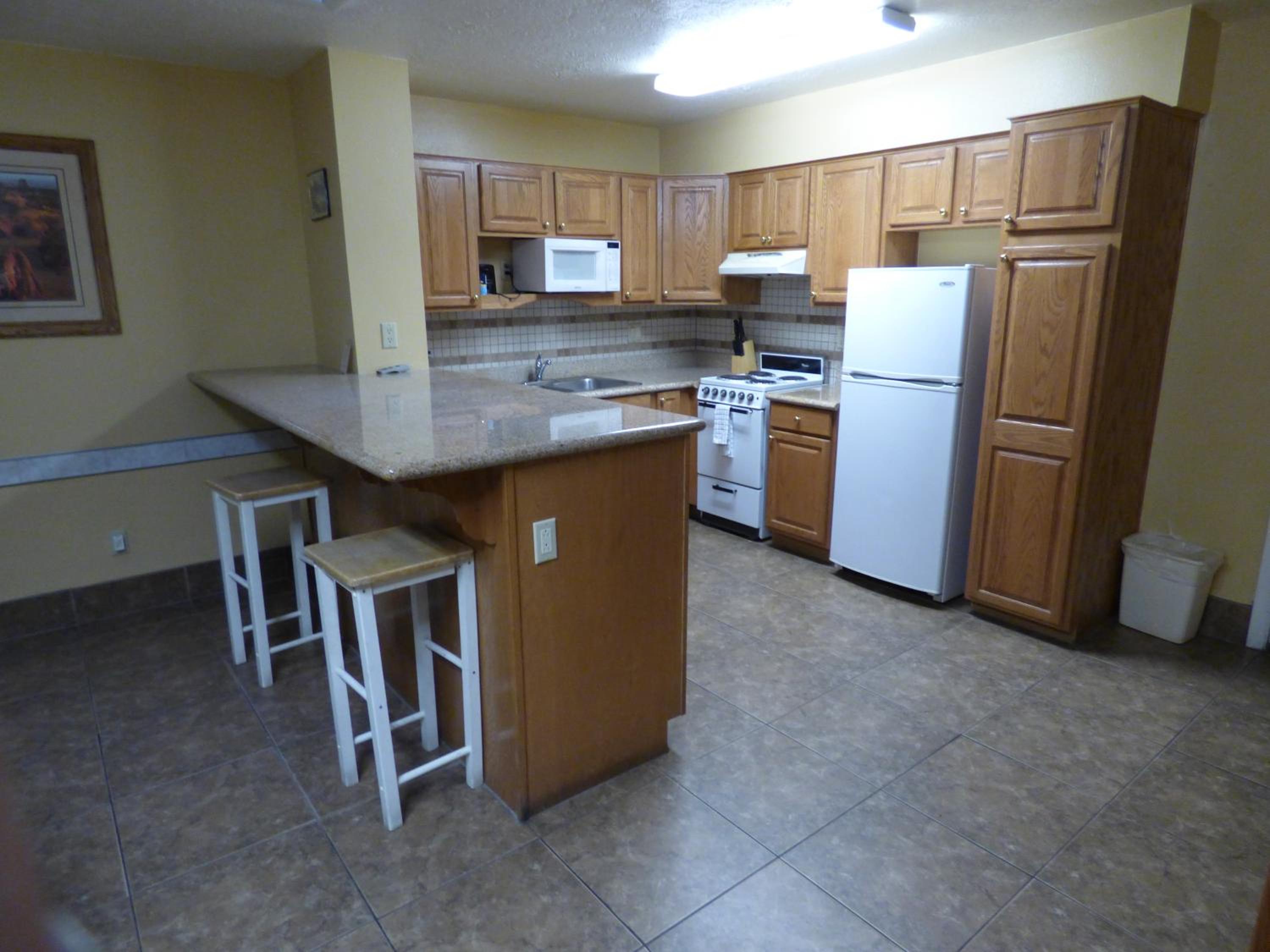 Two-Bedroom Apartment - Photo 3