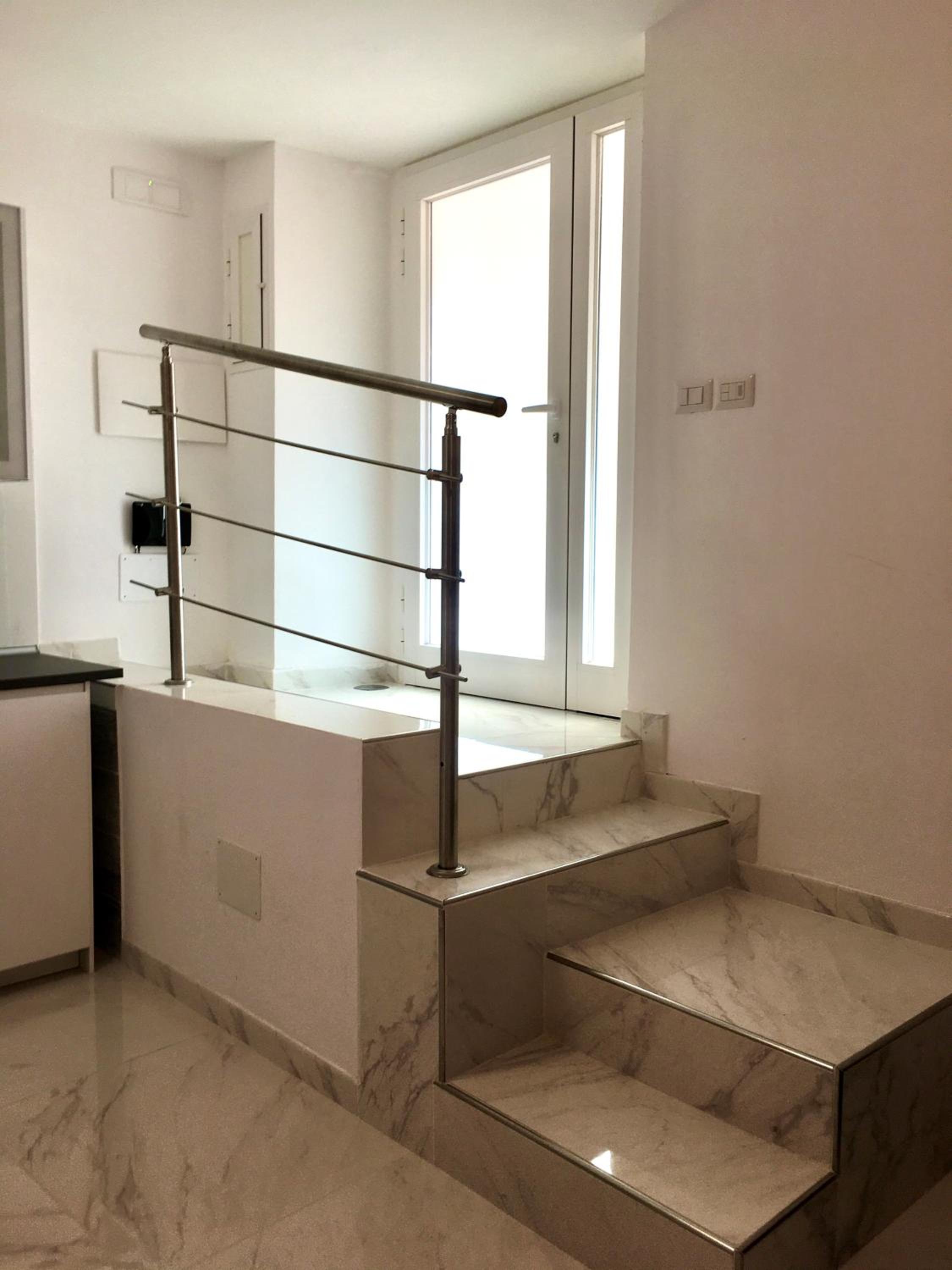 One-Bedroom House - Photo 19