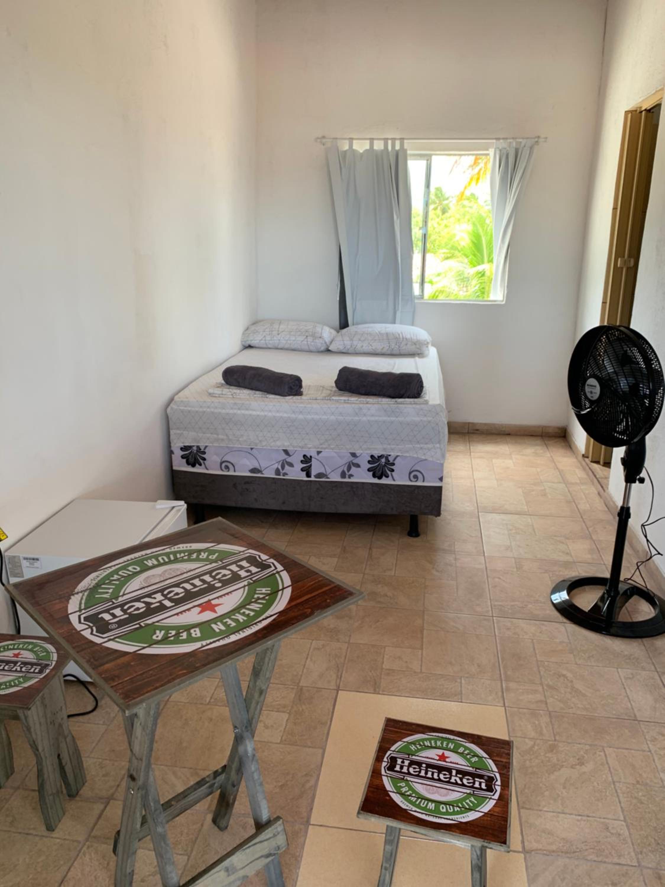 Quadruple Room with Balcony - Photo 22