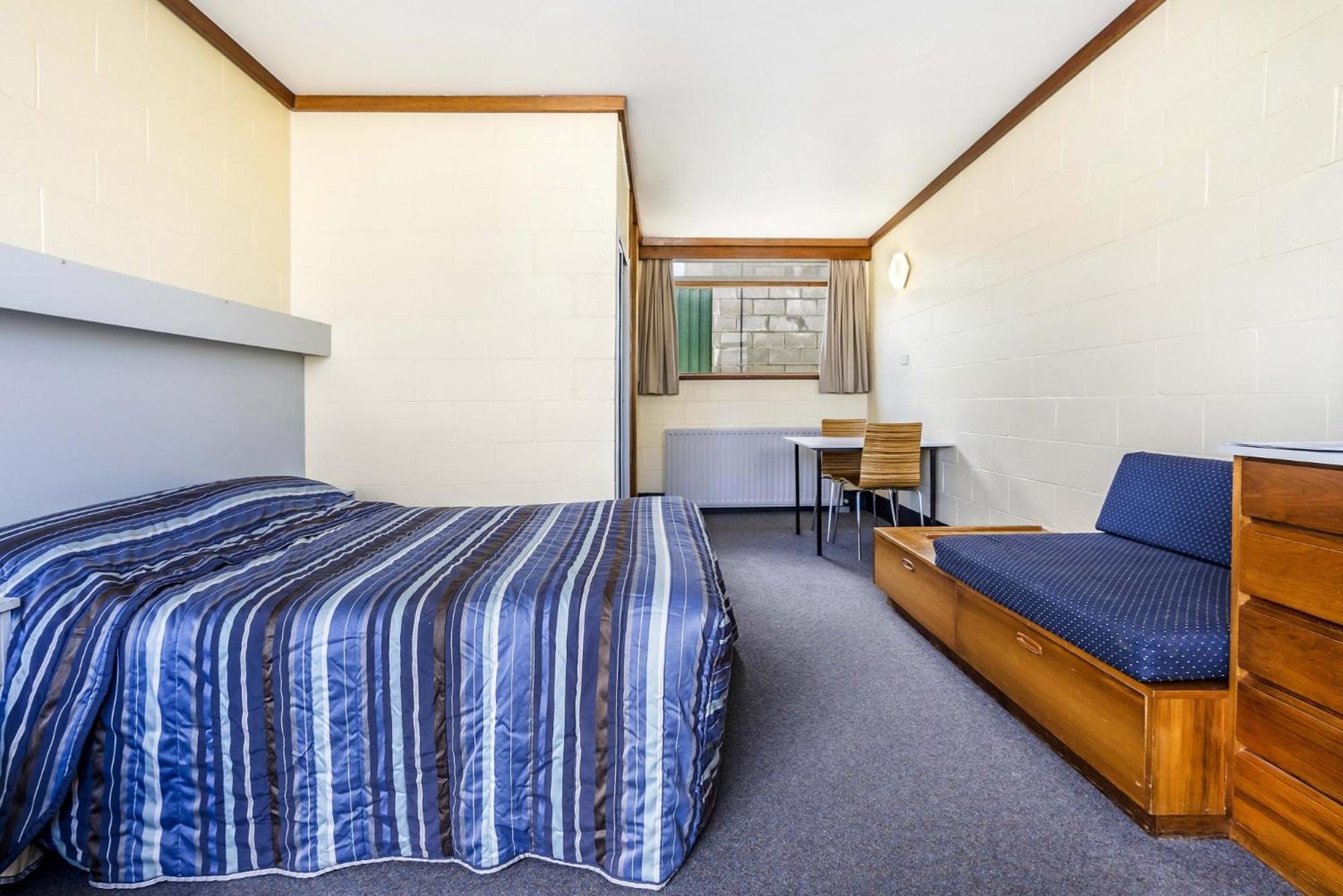 Double Room - Photo 4
