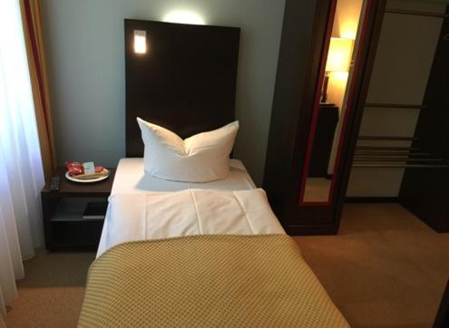 Single Room photo 2