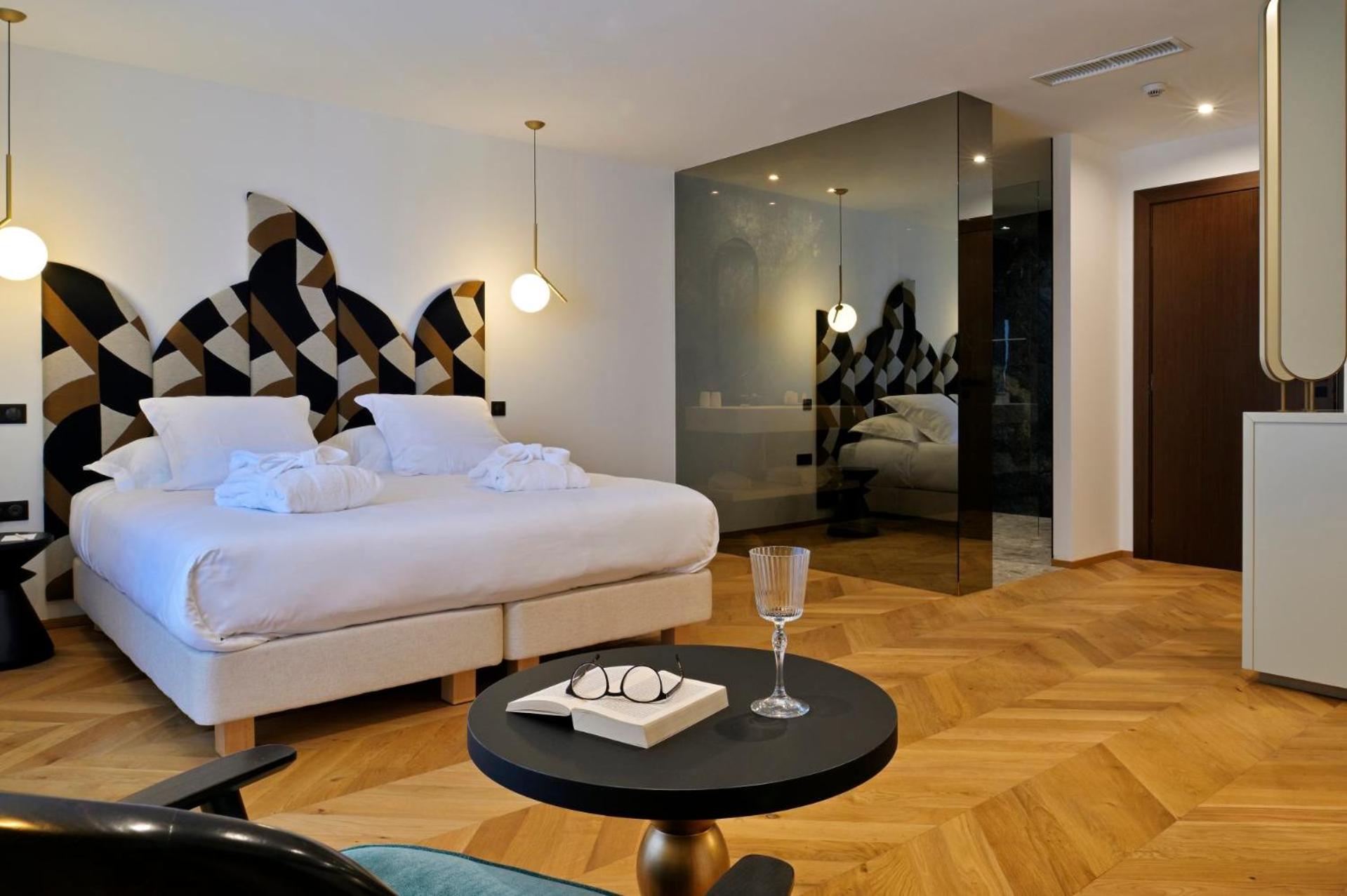 Superior Double Room with Terrace