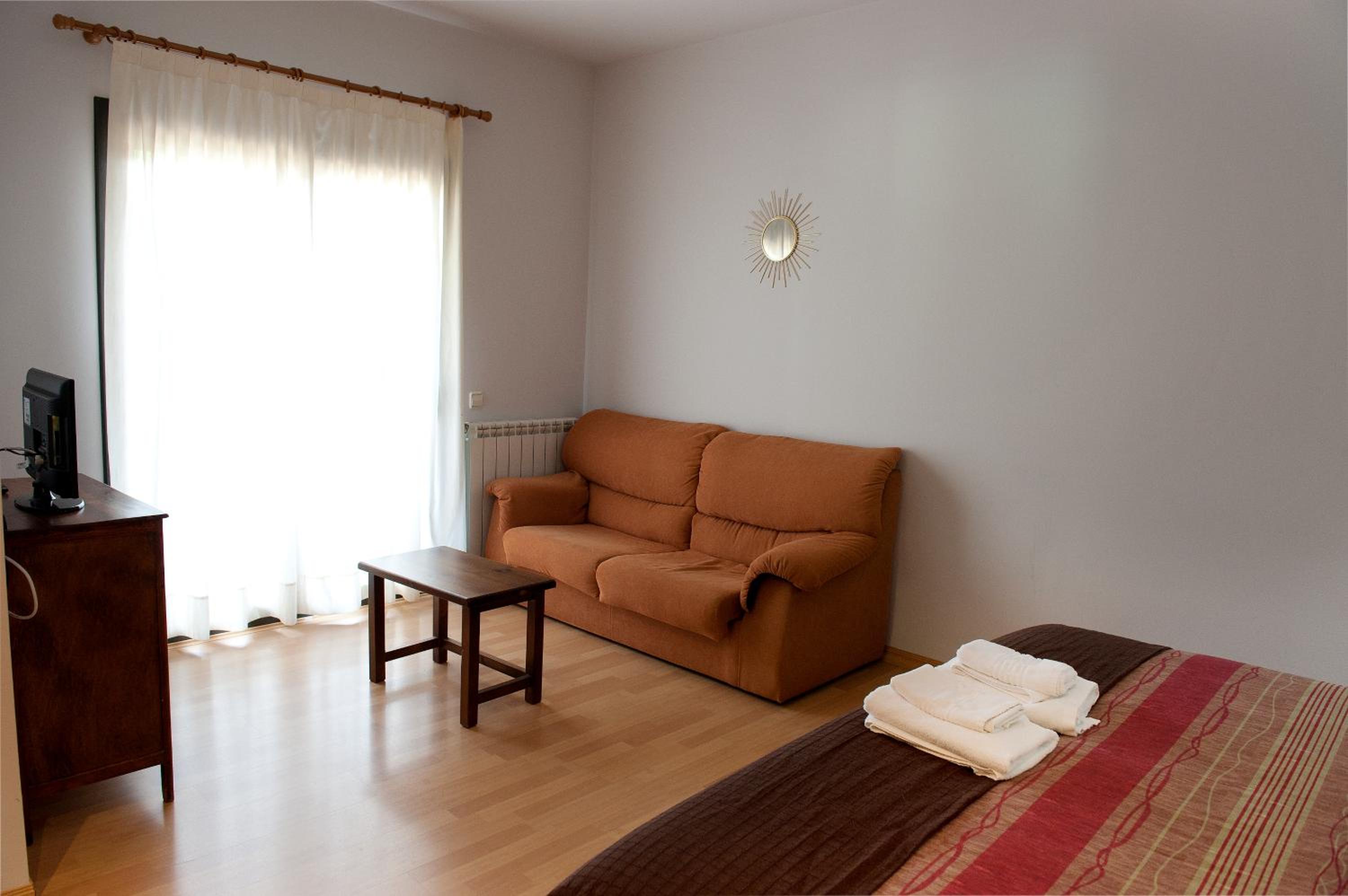 Family Room - Photo 12