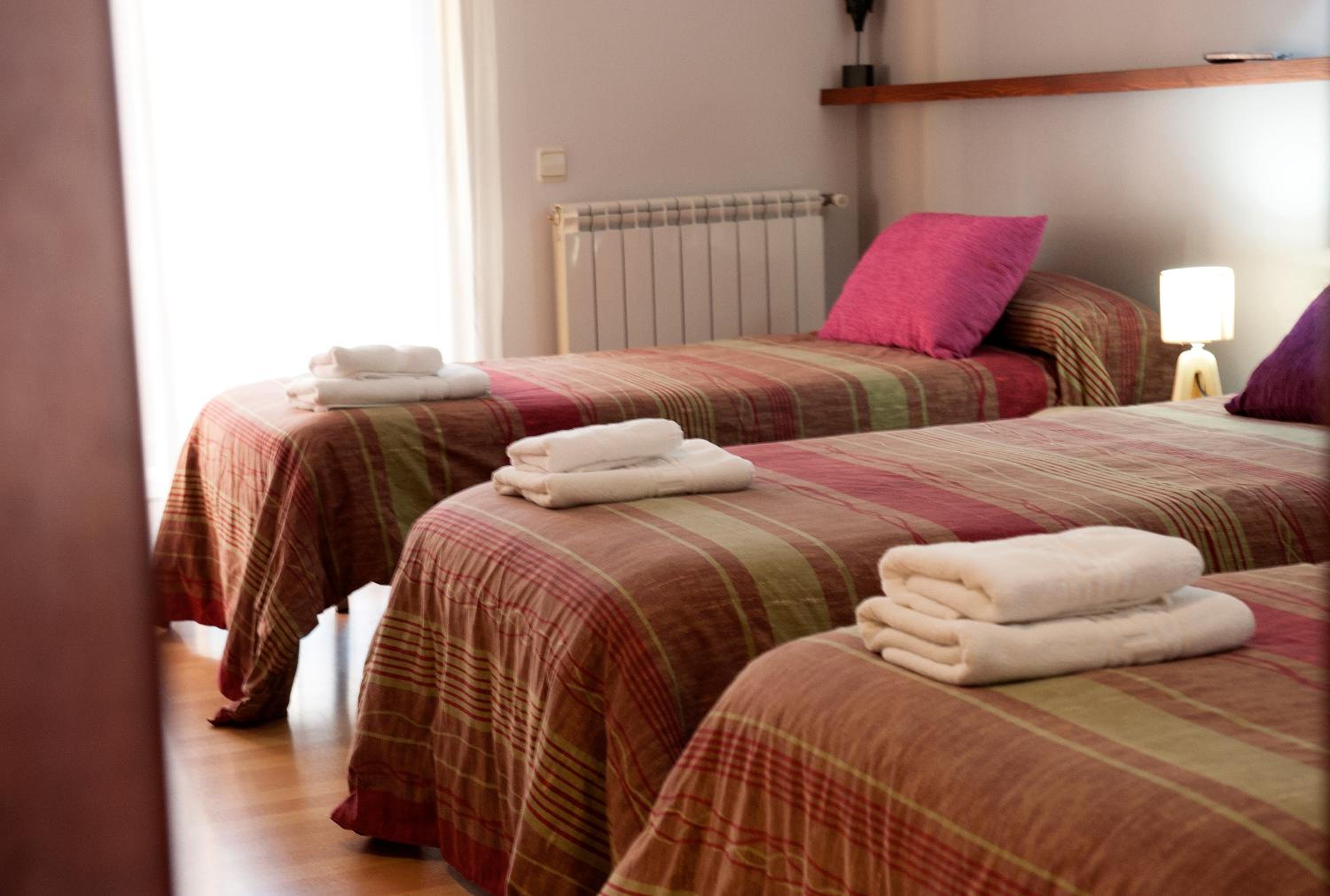 Triple Room - Photo 9