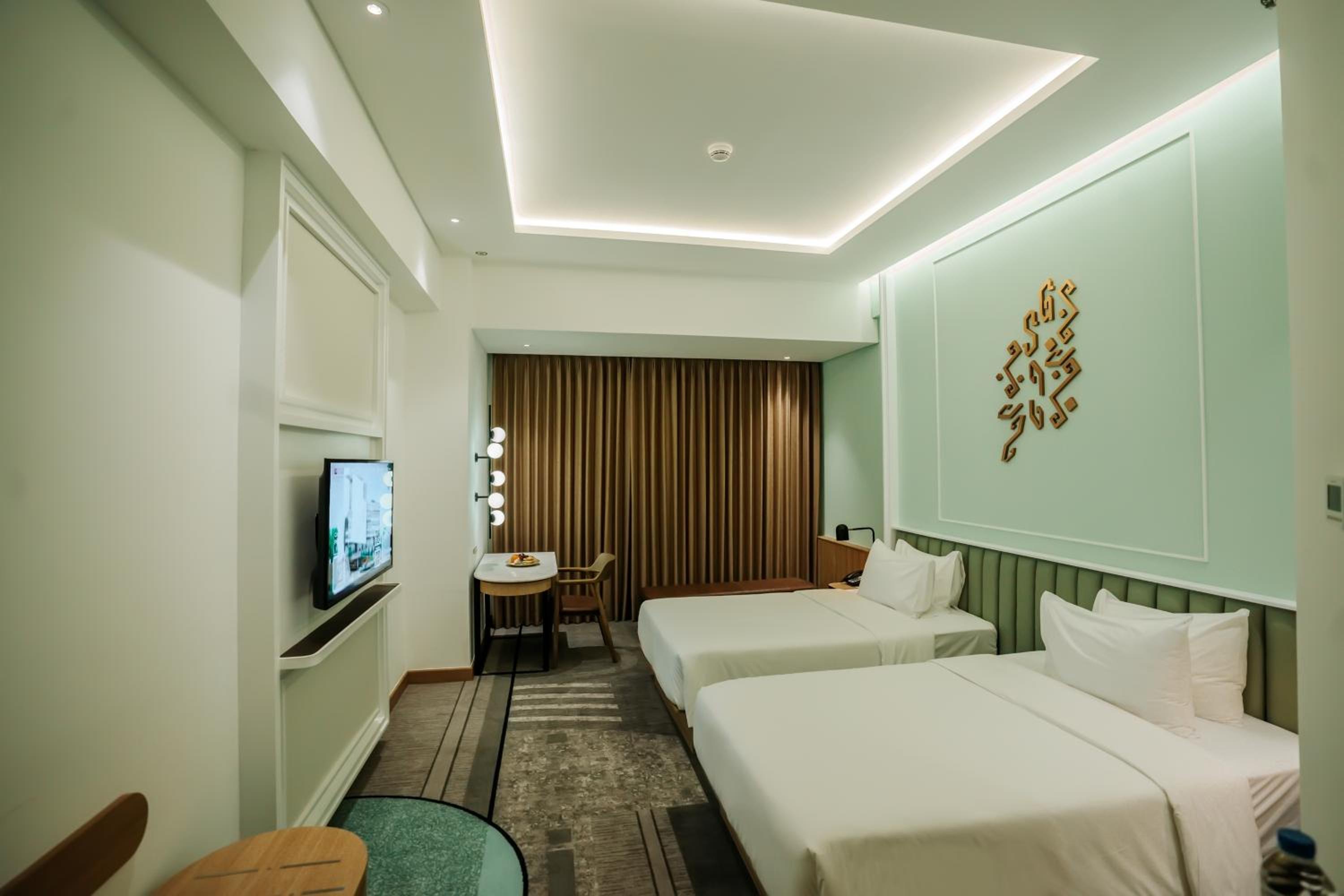 Deluxe Twin Room photo 2
