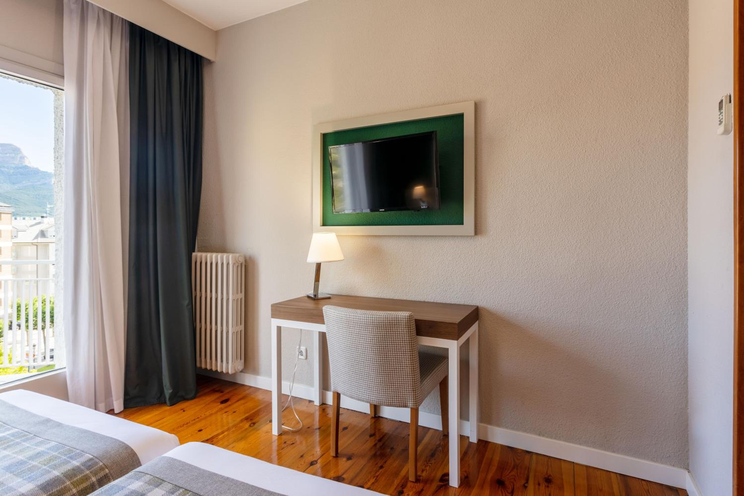 Classic Double Room - Photo 2