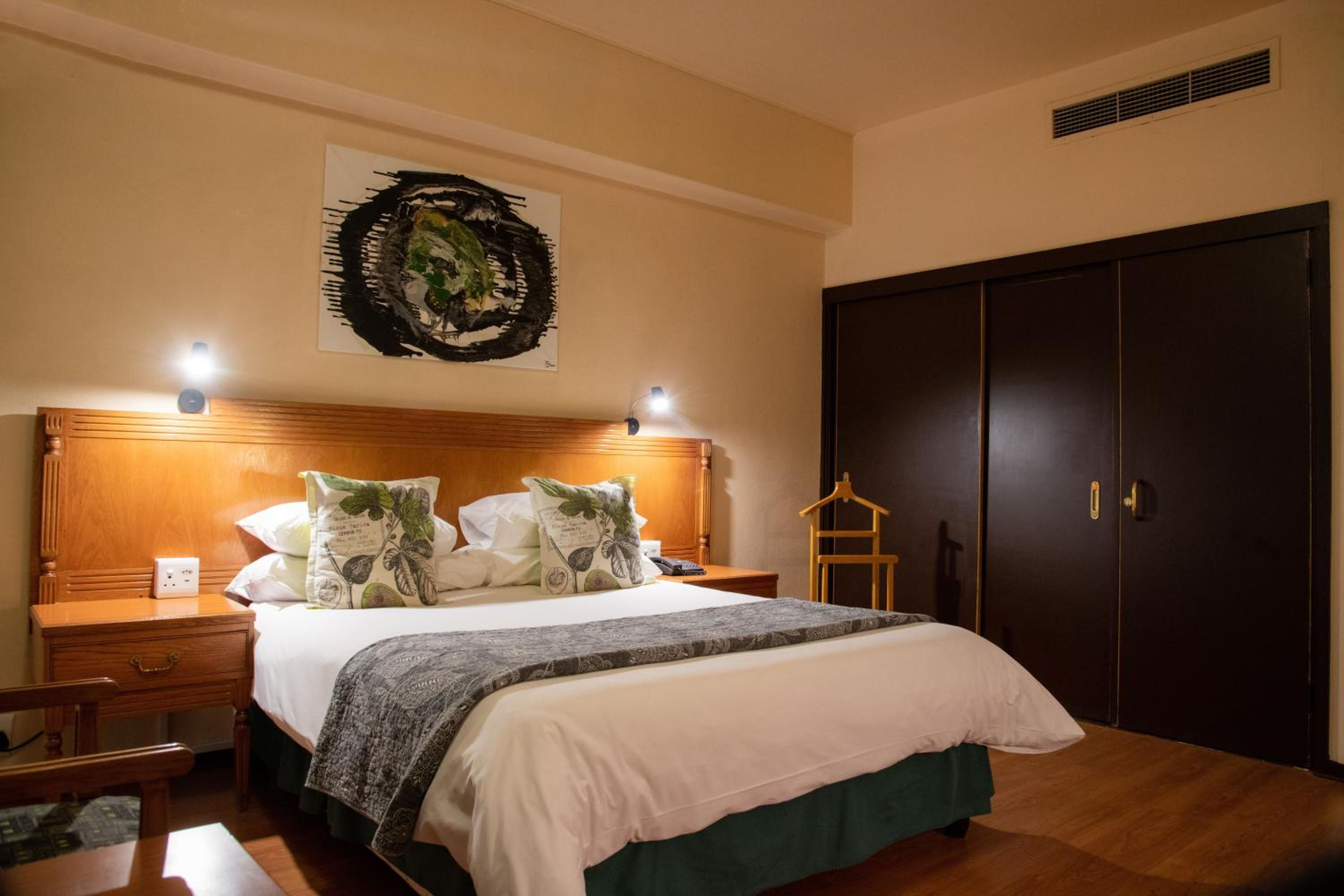 King Suite photo 2