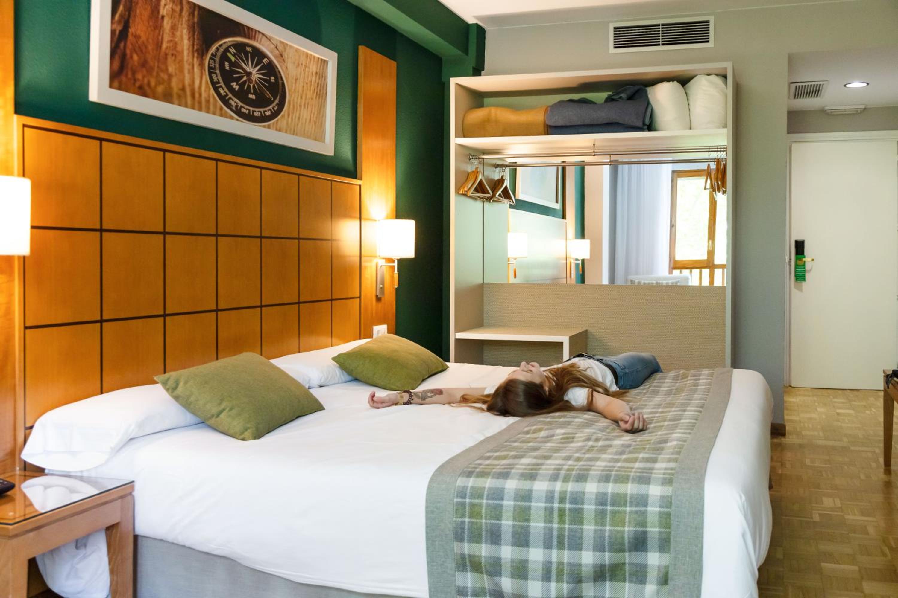 Queen Room - Photo 5