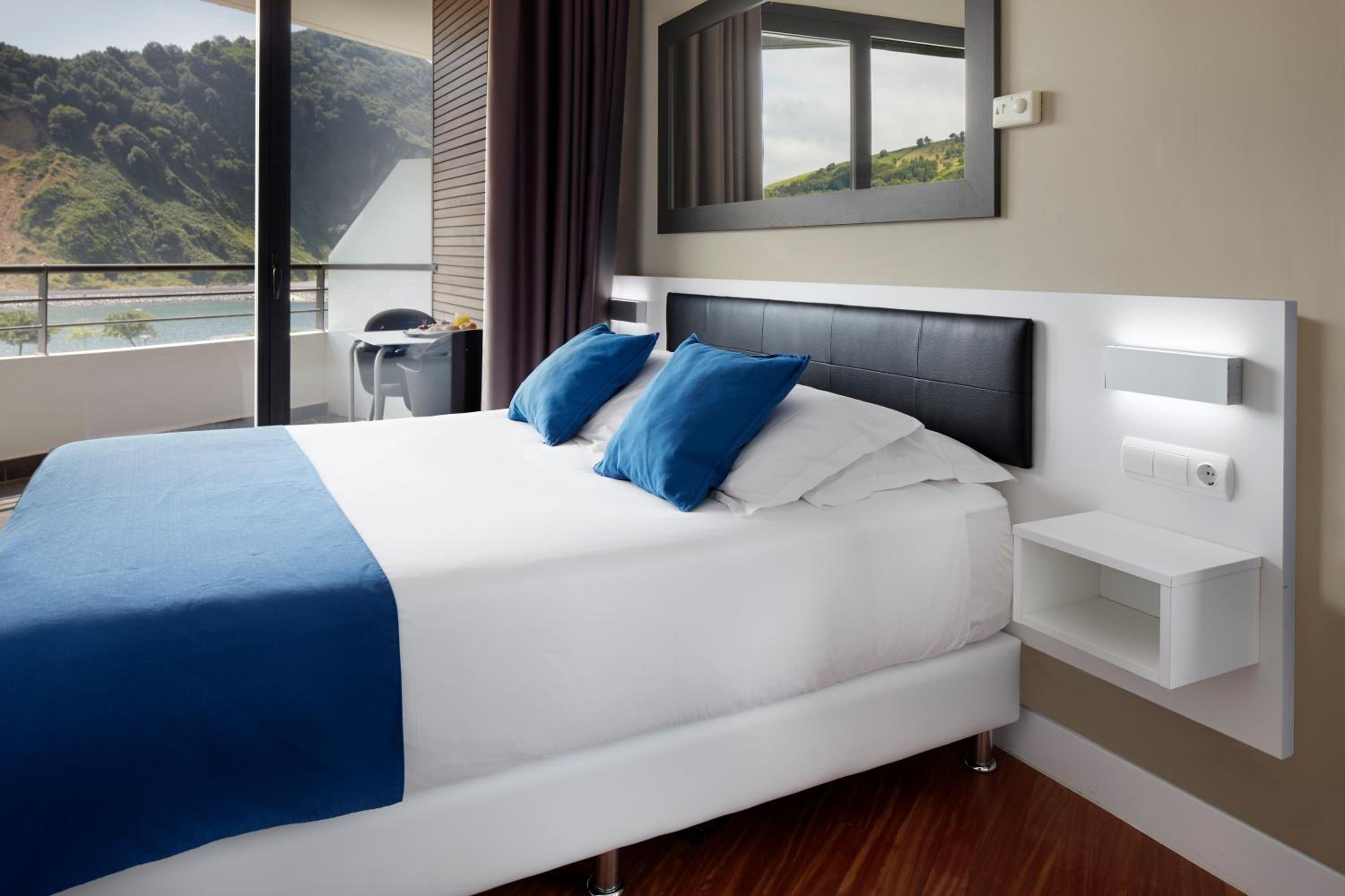Habitación Doble Pequeña con acceso al Spa