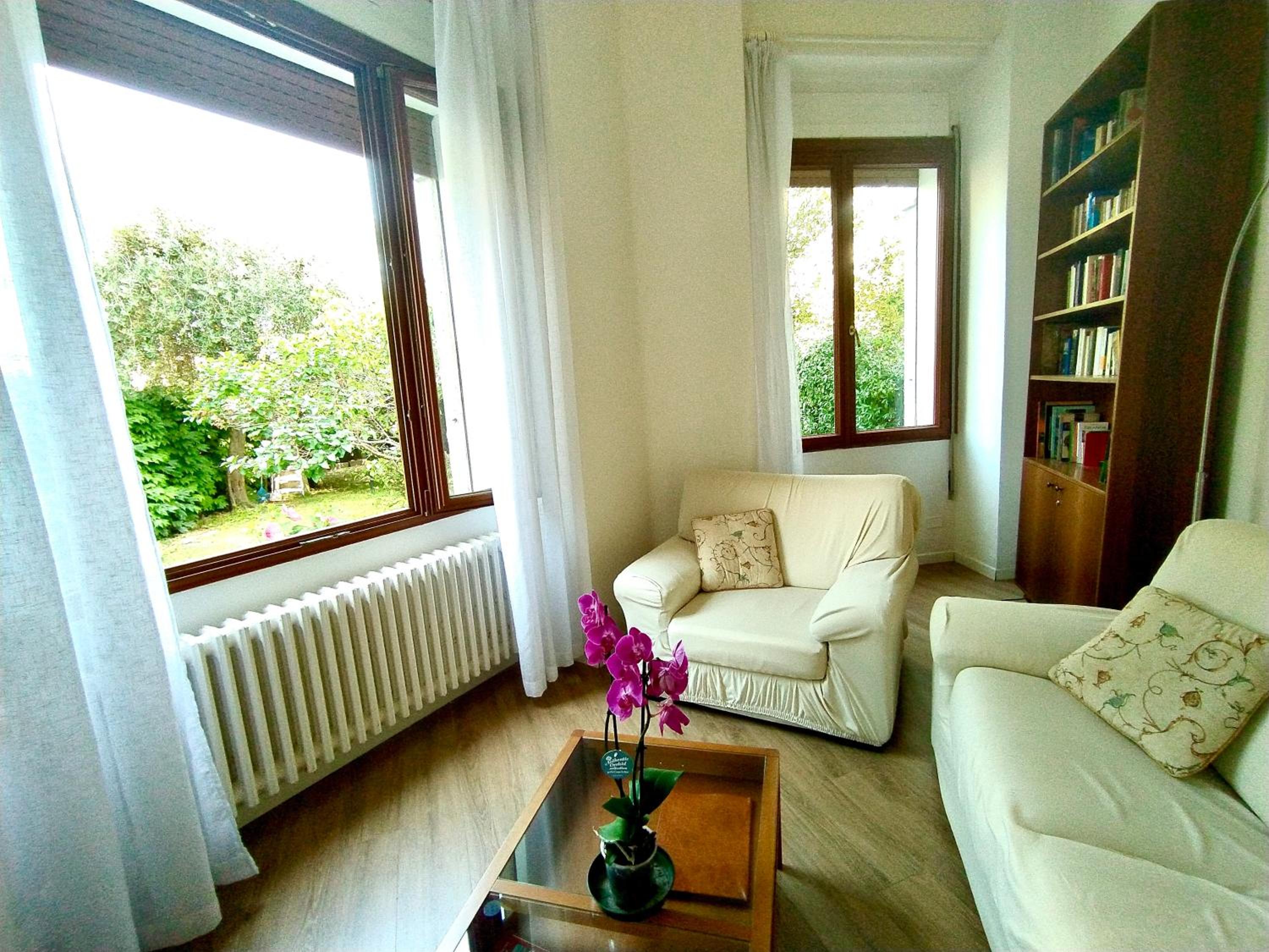 Apartment with Garden View photo 3