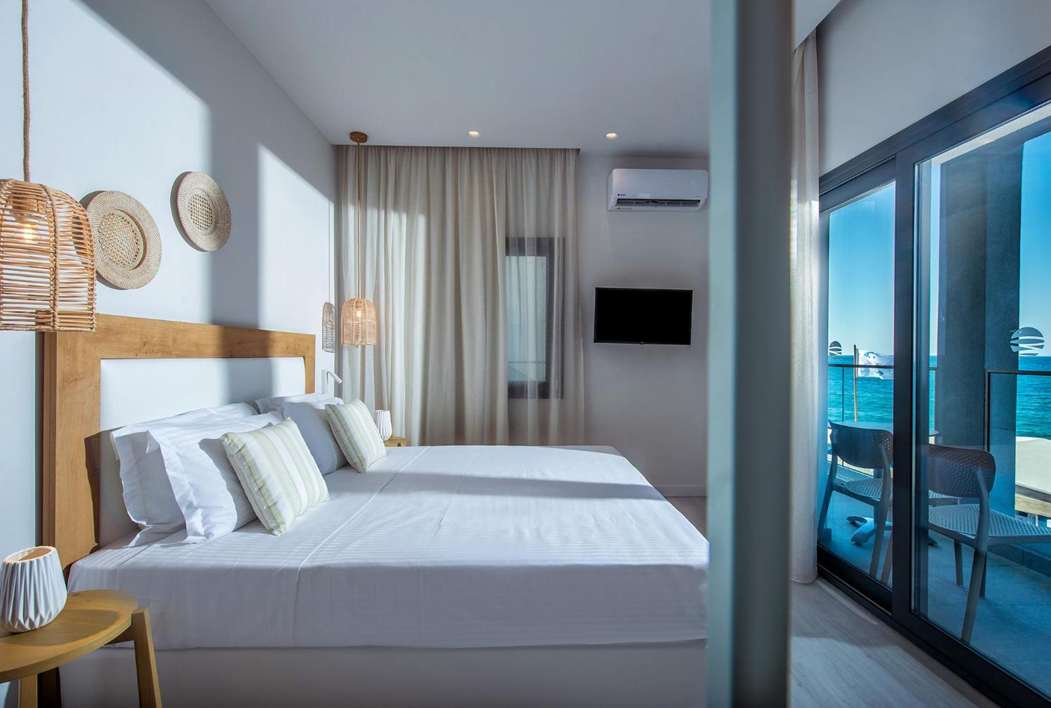 Suite with Sea View