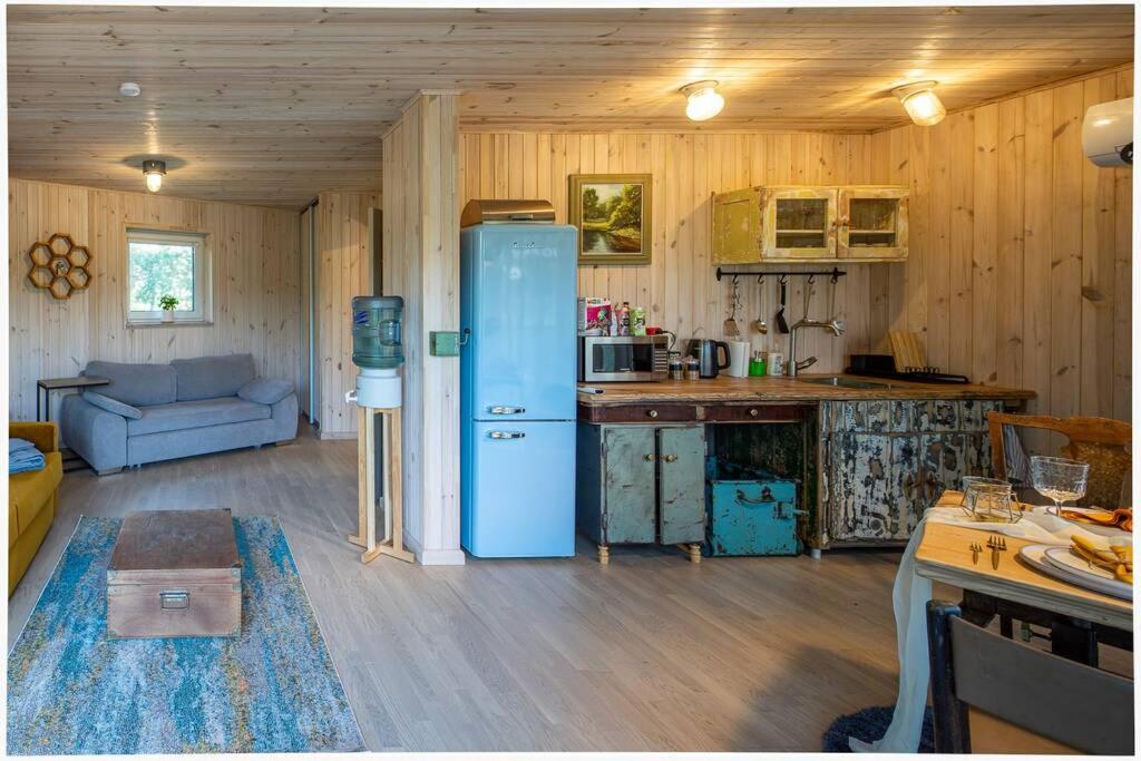 One-Bedroom House - Photo 17