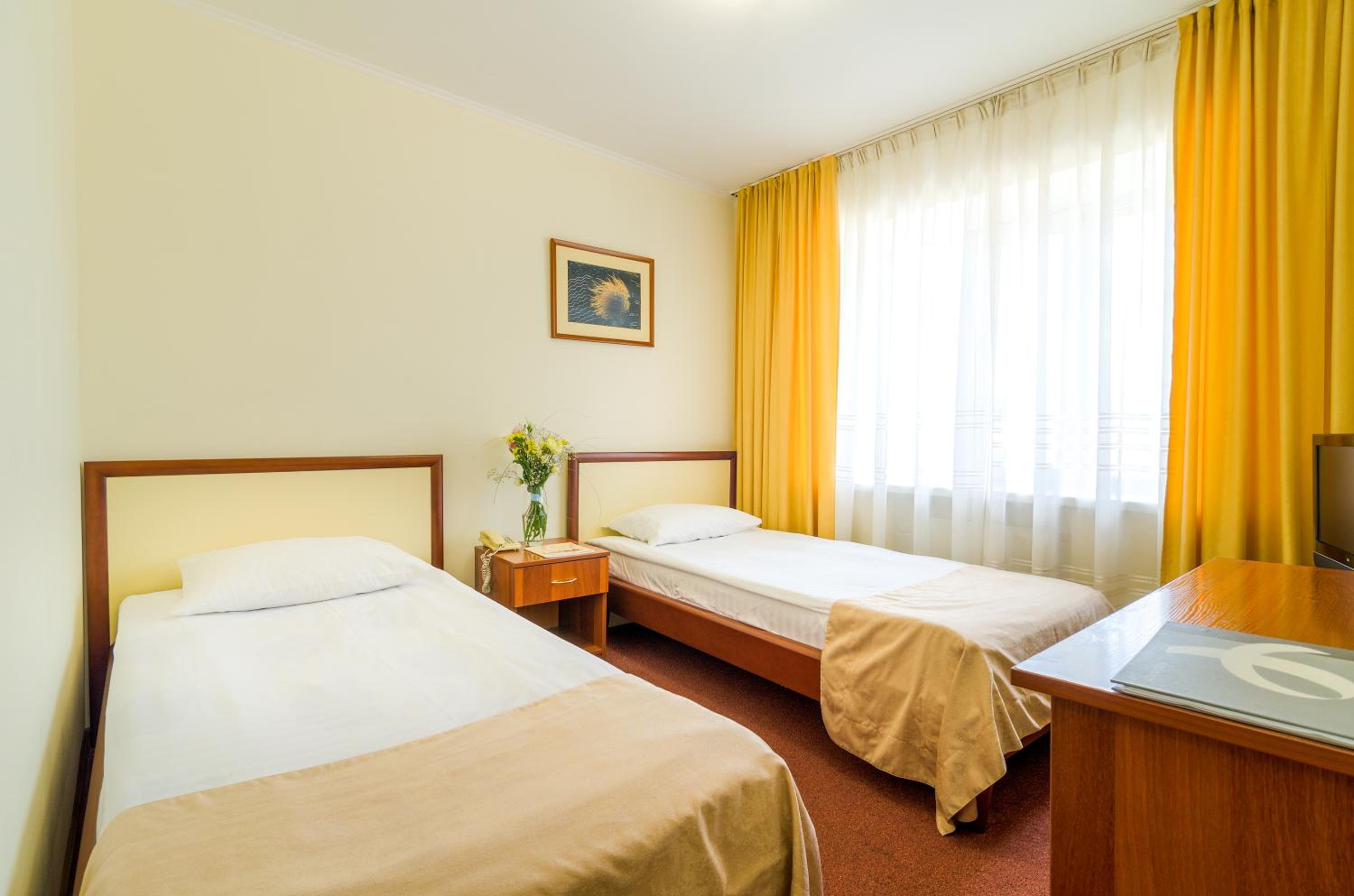 Classic Twin Room photo 1