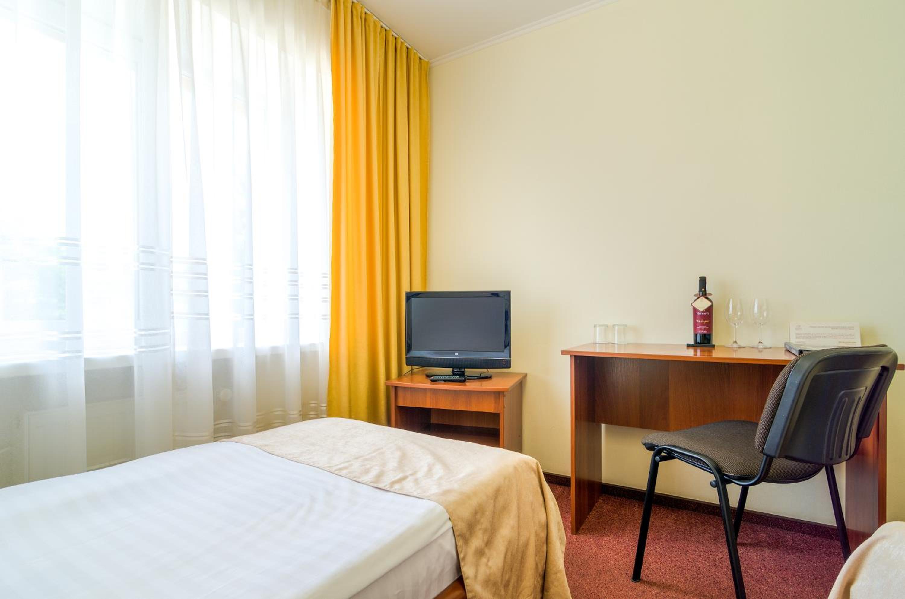 Classic Twin Room photo 2