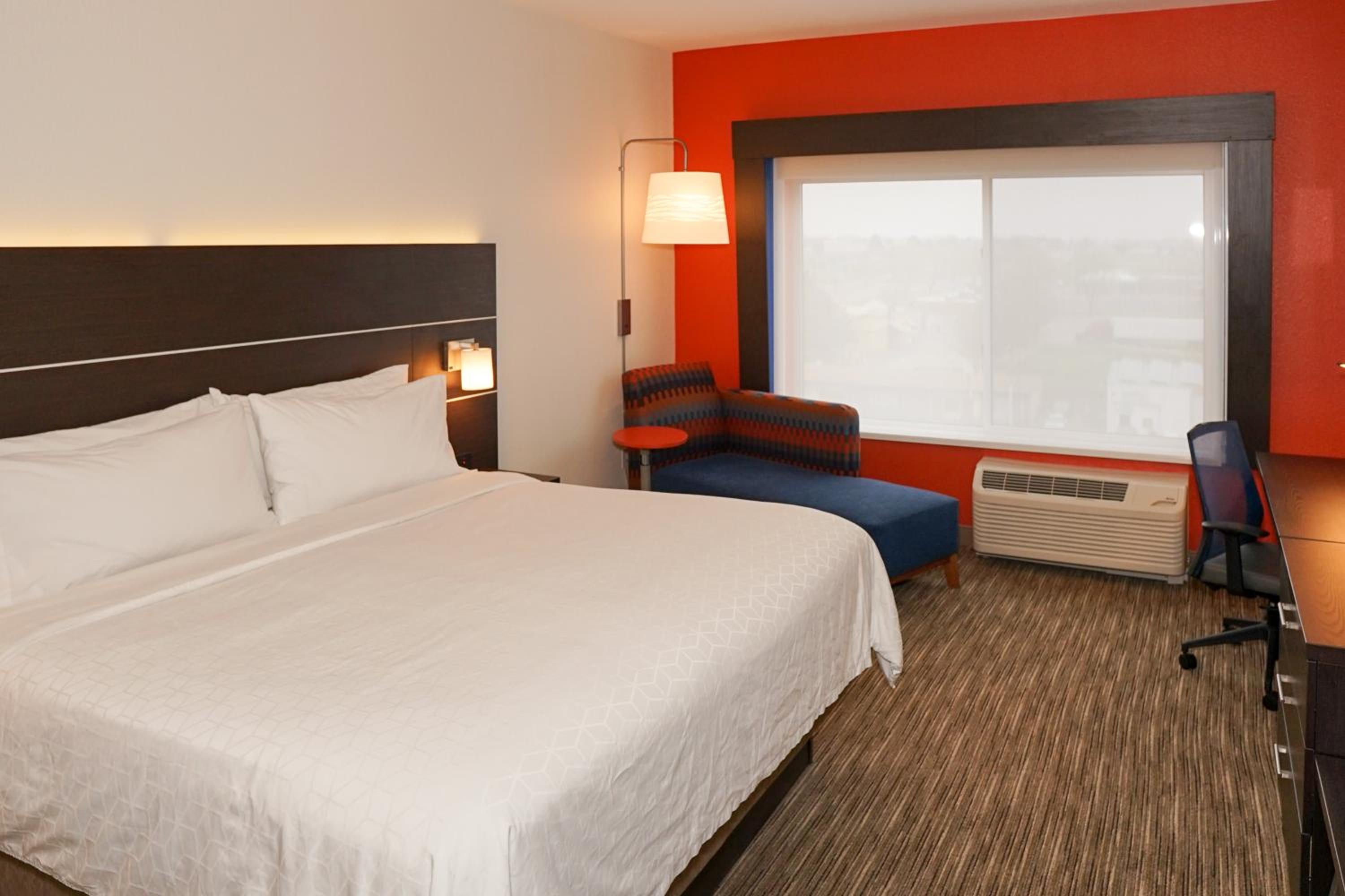 Standard King Room