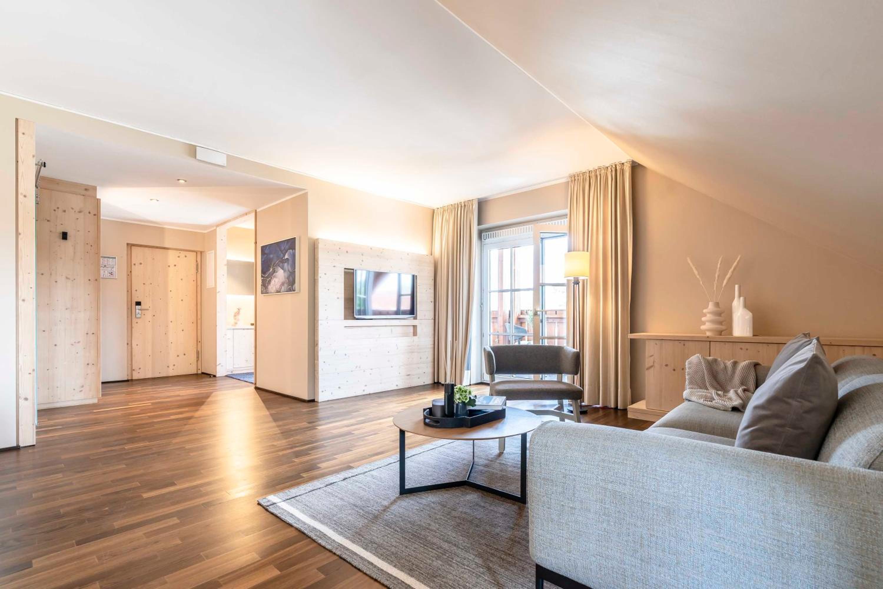 Suite with Balcony