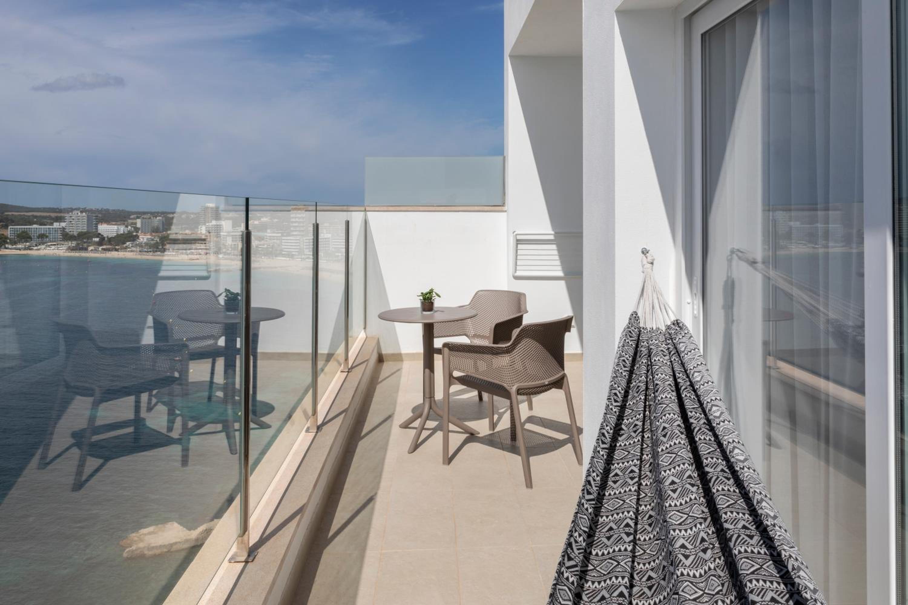  Cozy Suite with Sea View - Photo 8
