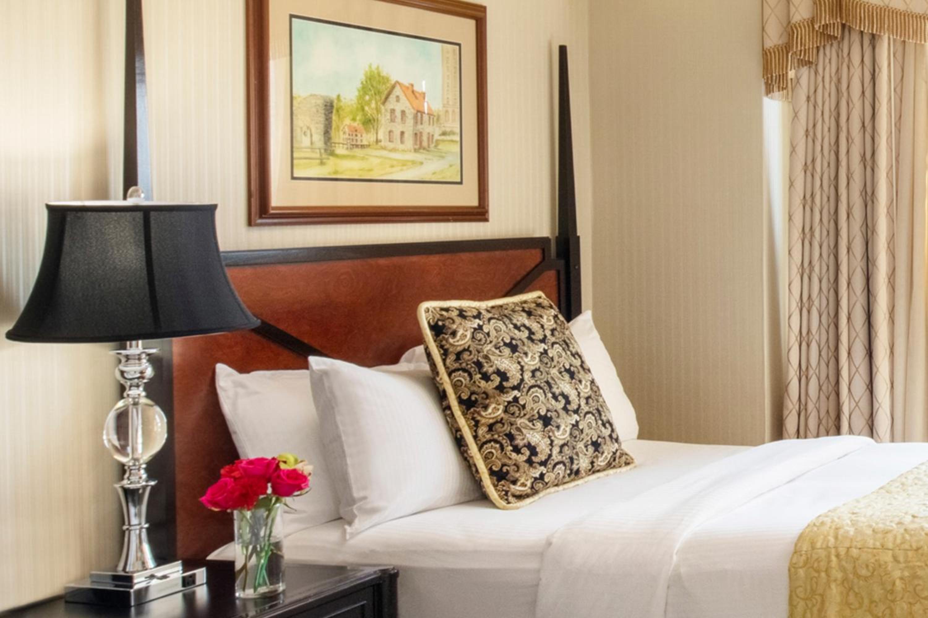 Deluxe King Room photo 3