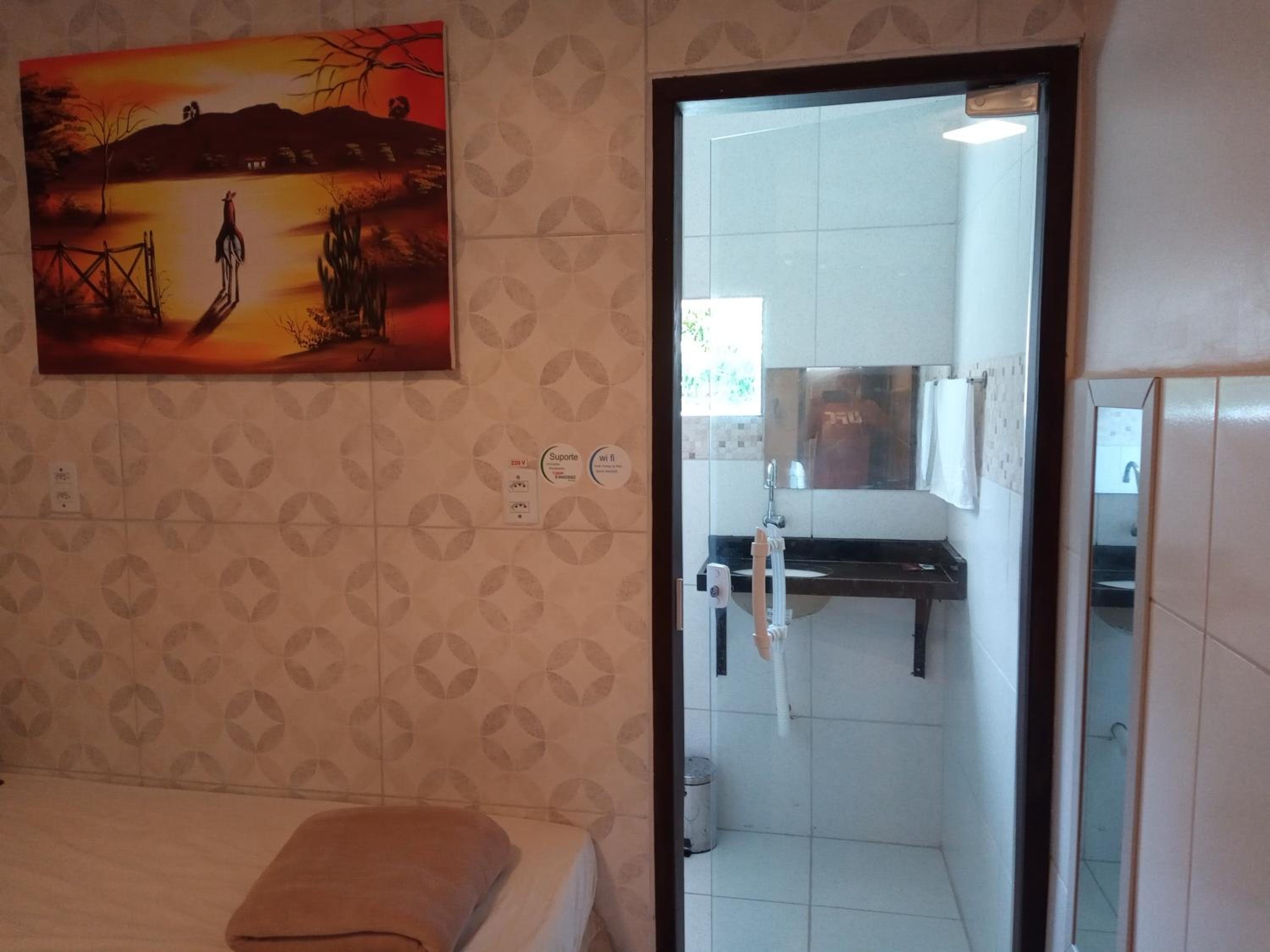 Budget Triple Room - Photo 4
