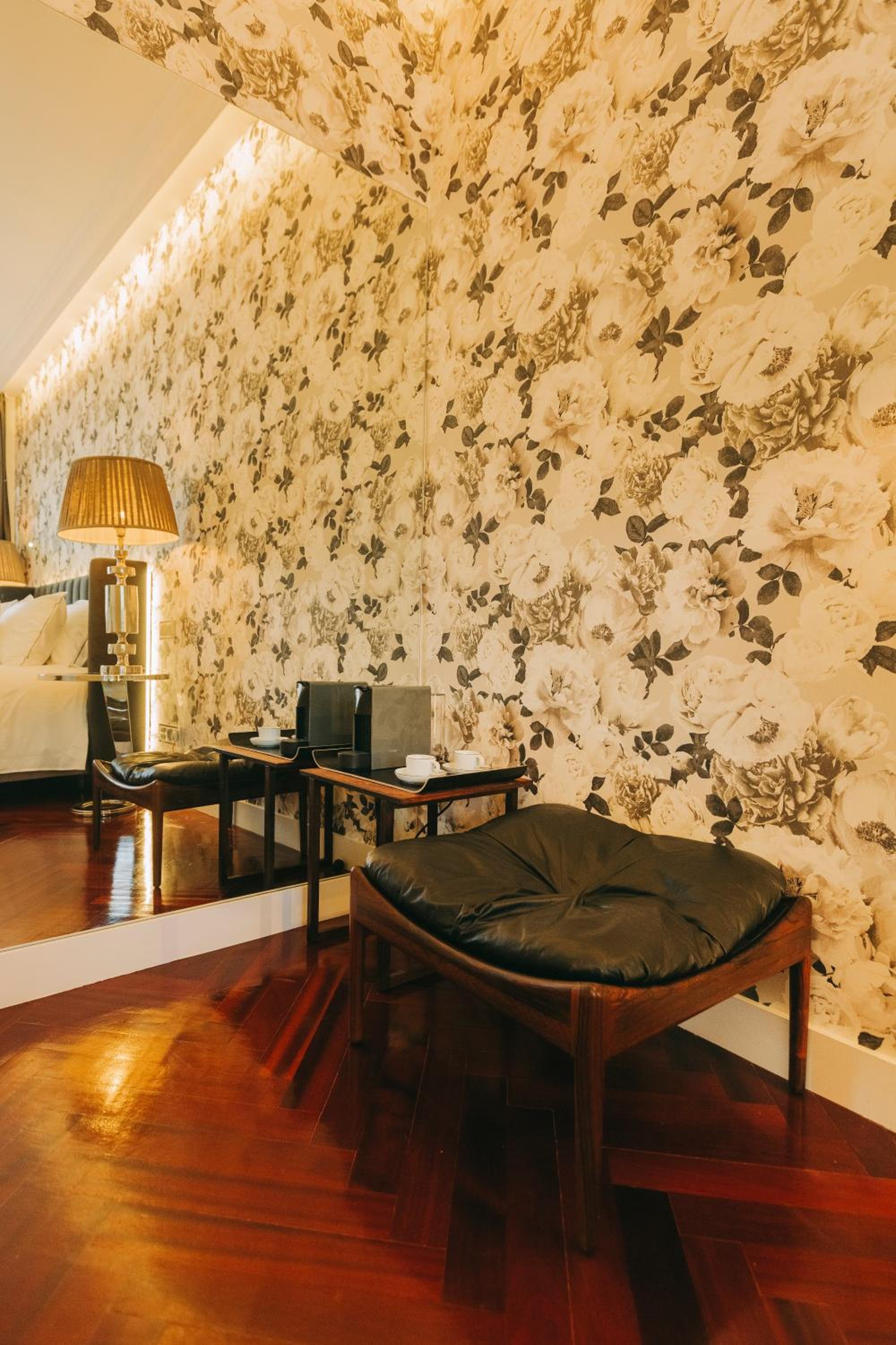 Family Double Room - Photo 9