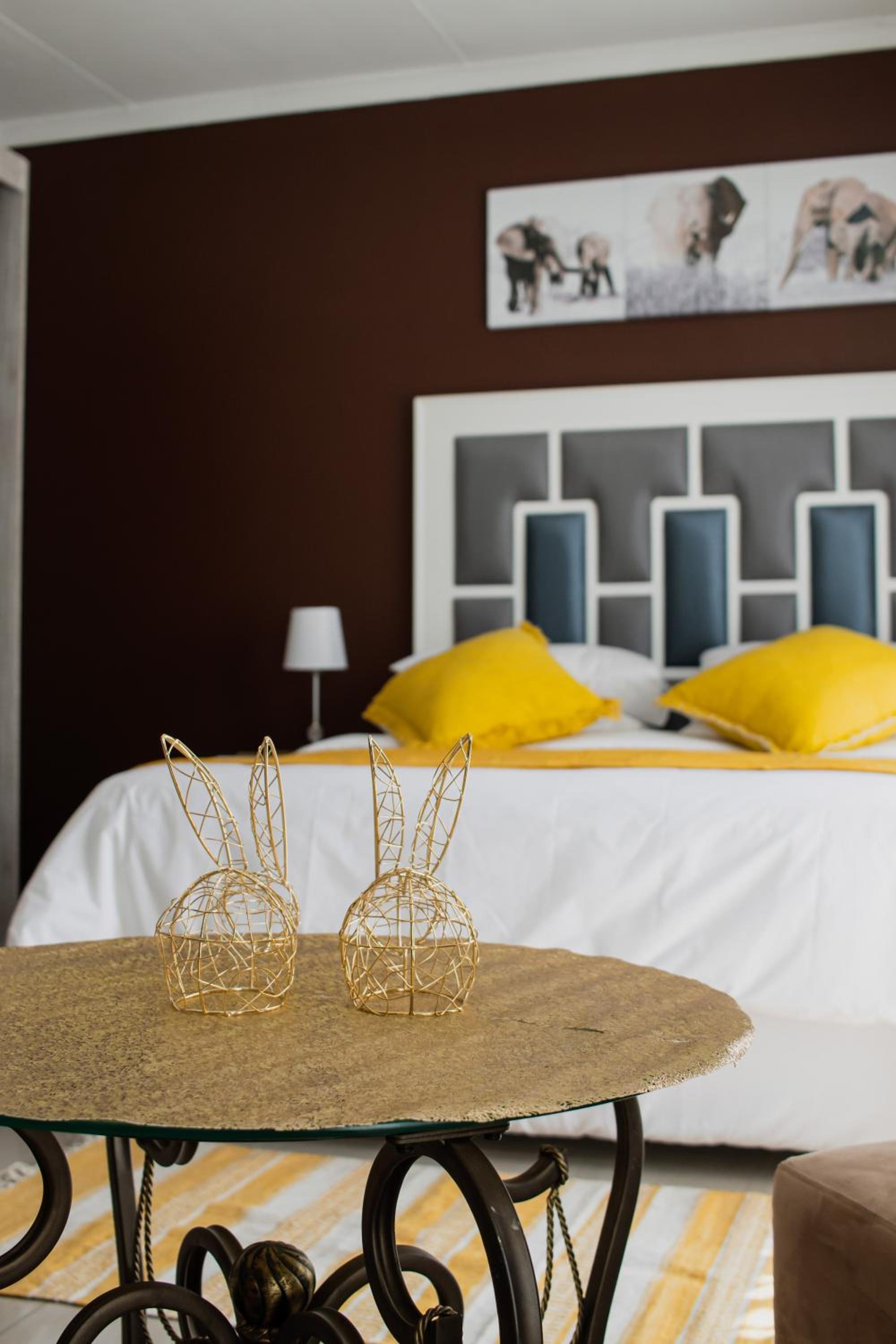 Superior Double or Twin Room with Garden View photo 3