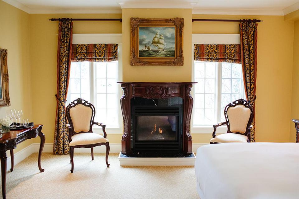 Superior Room, 1 Queen Bed - Photo 3