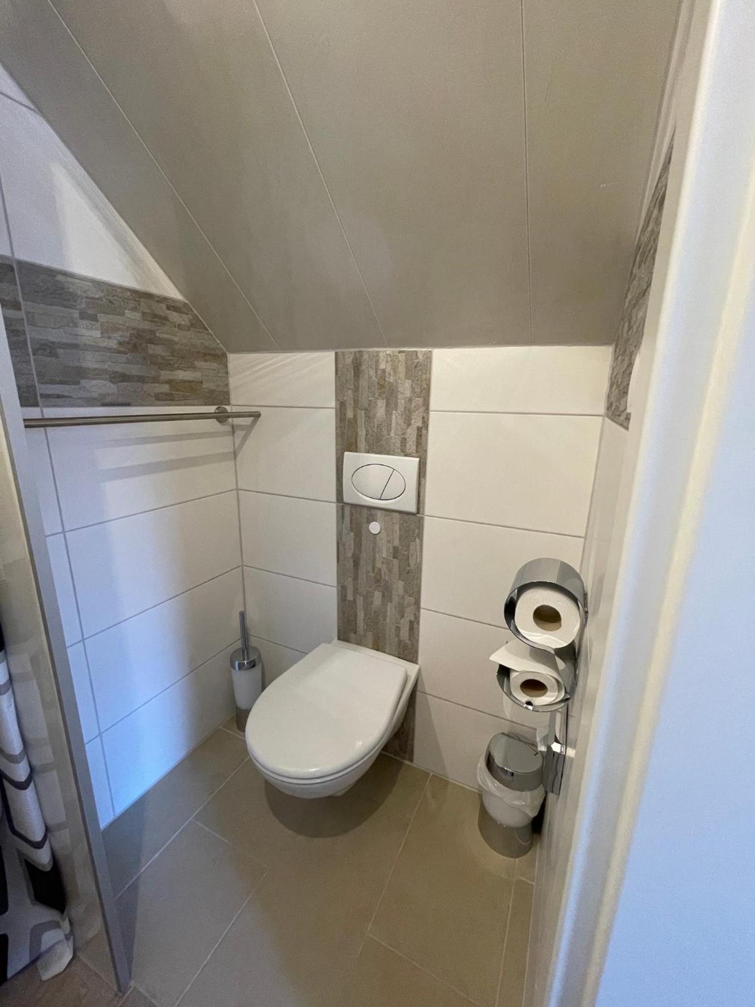 Double Room - Photo 14
